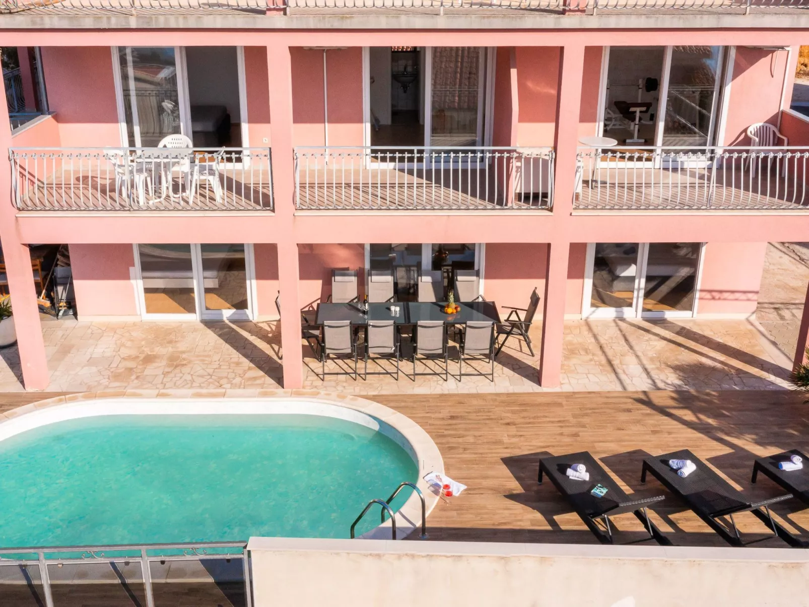 Für 12 Personen in Stanići, Dalmatien (Mitteldalmatien)-Buiten