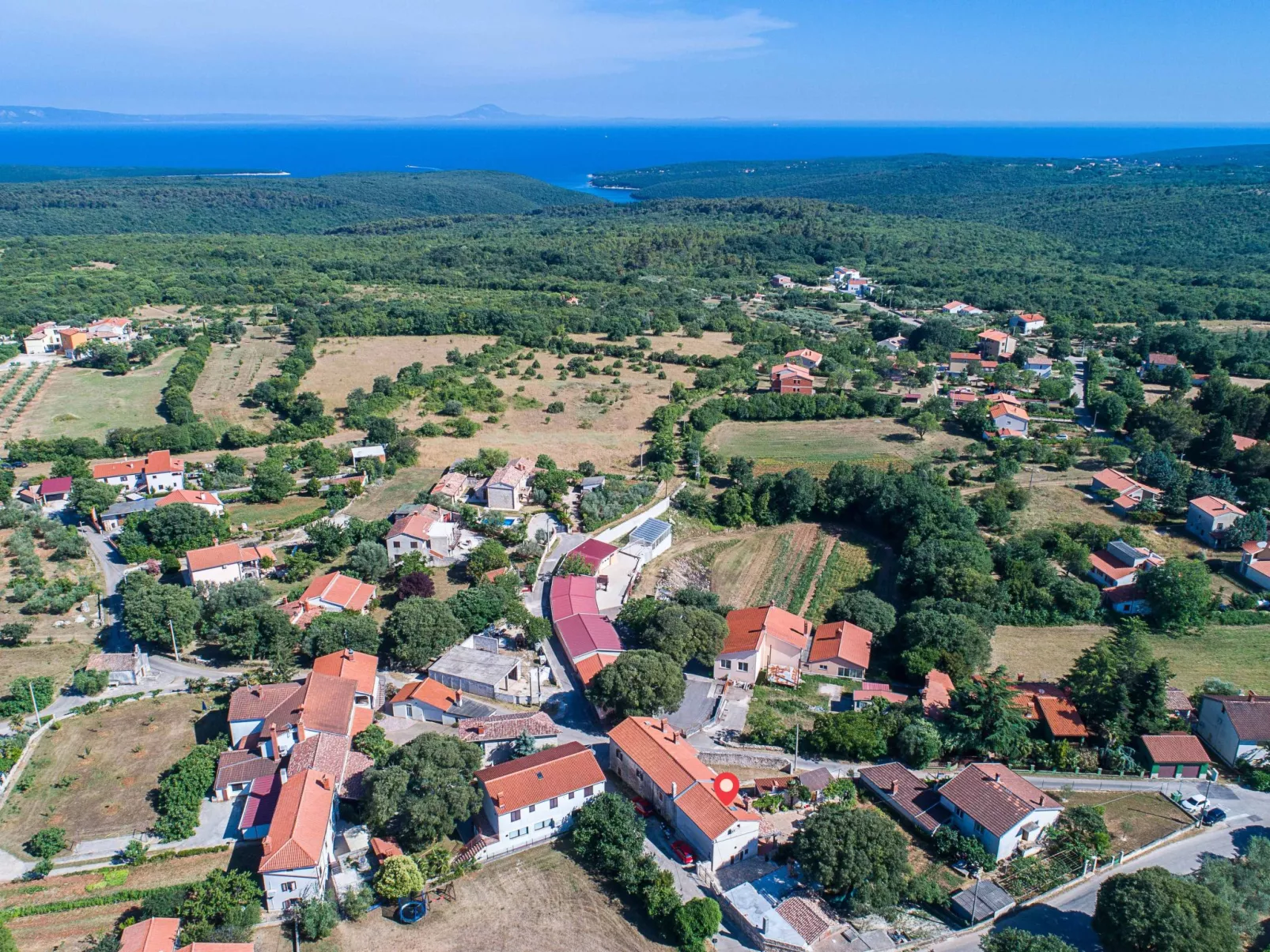 Mit Garten, Terrasse und Grill-Buiten