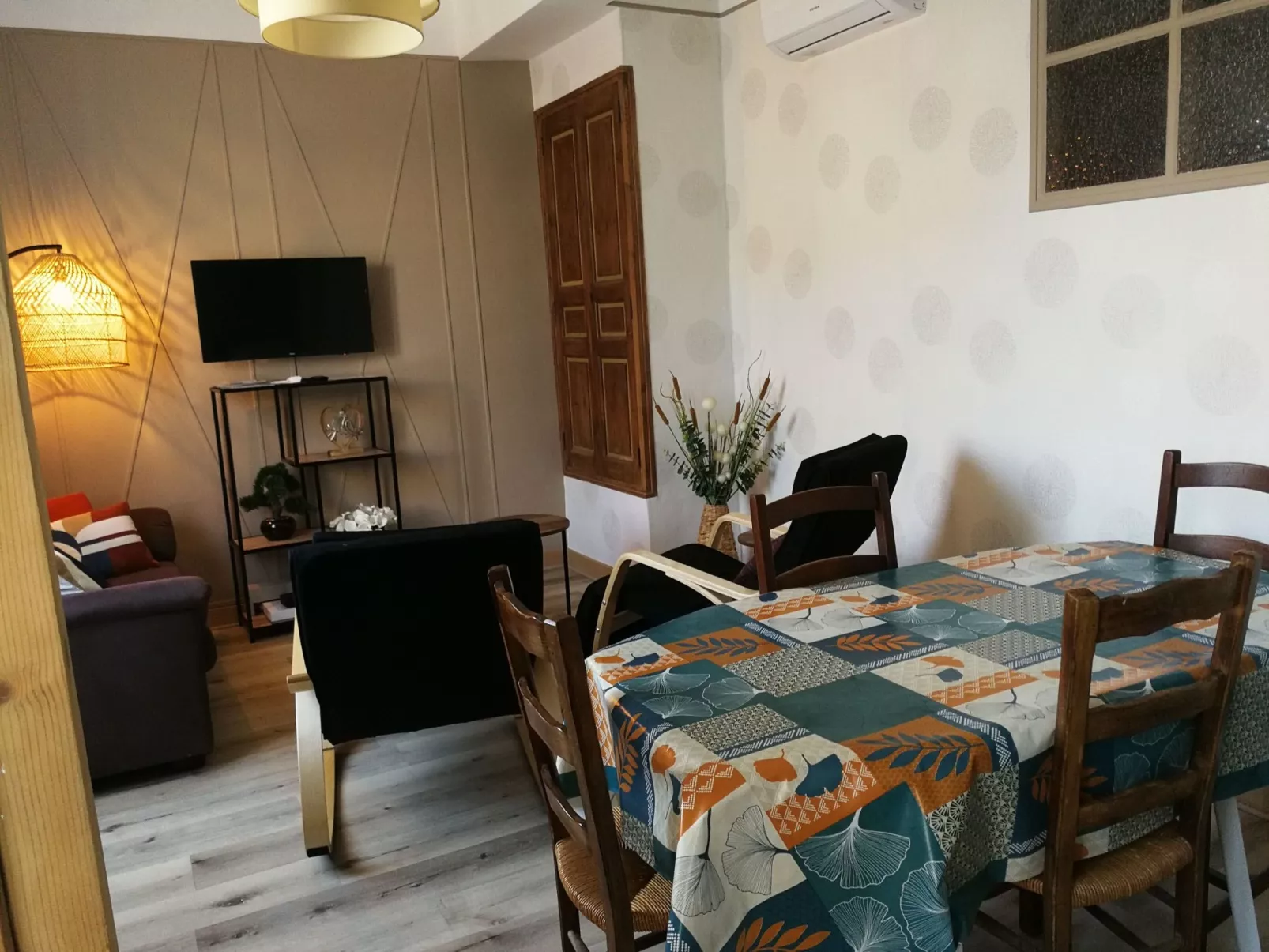 Schönes renoviertes katalanisches Haus