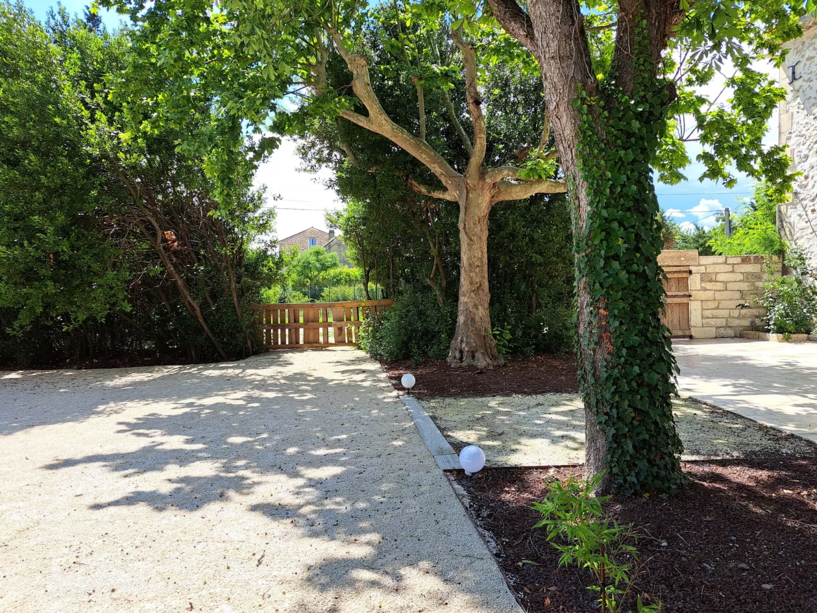 Villa-Mas des Lilas bei Coba in der Provence-Buiten