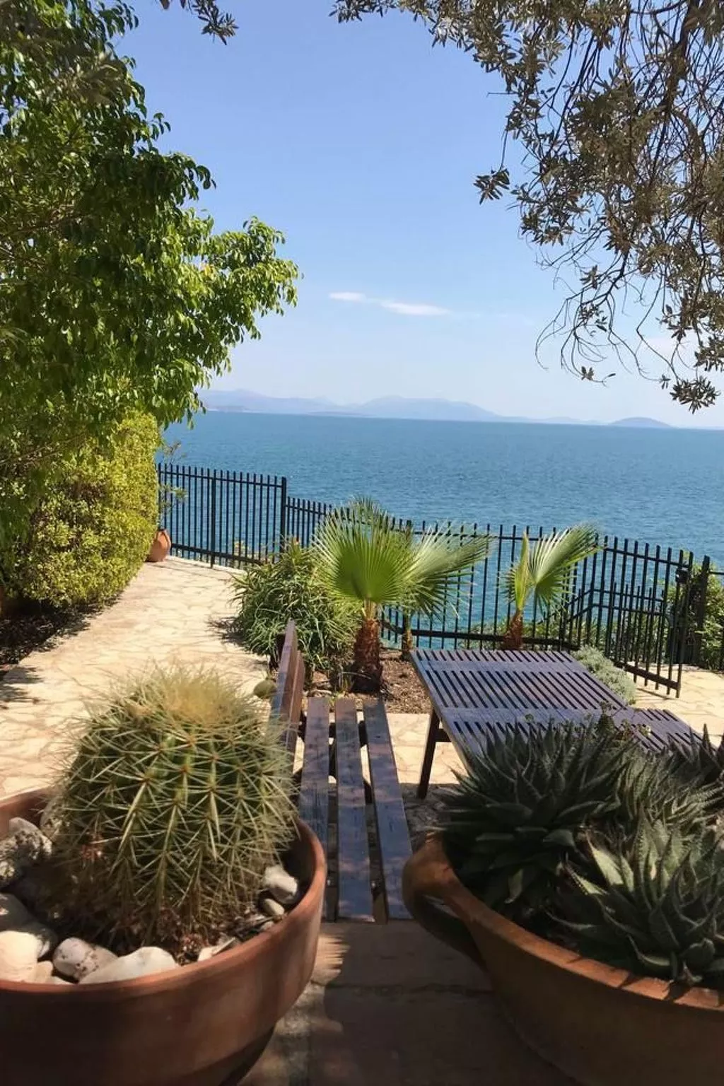 Geräumiges Ferienhaus in Chania mit Meerblick-Buiten