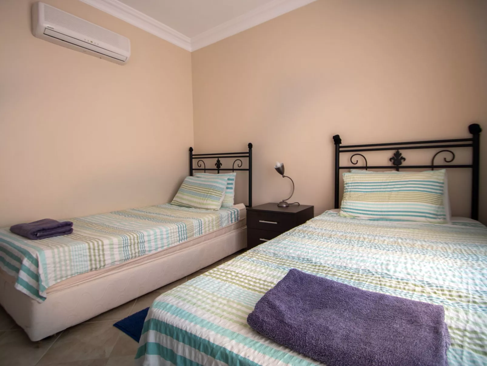 Mit Garten, Grill und Terrasse-Binnen