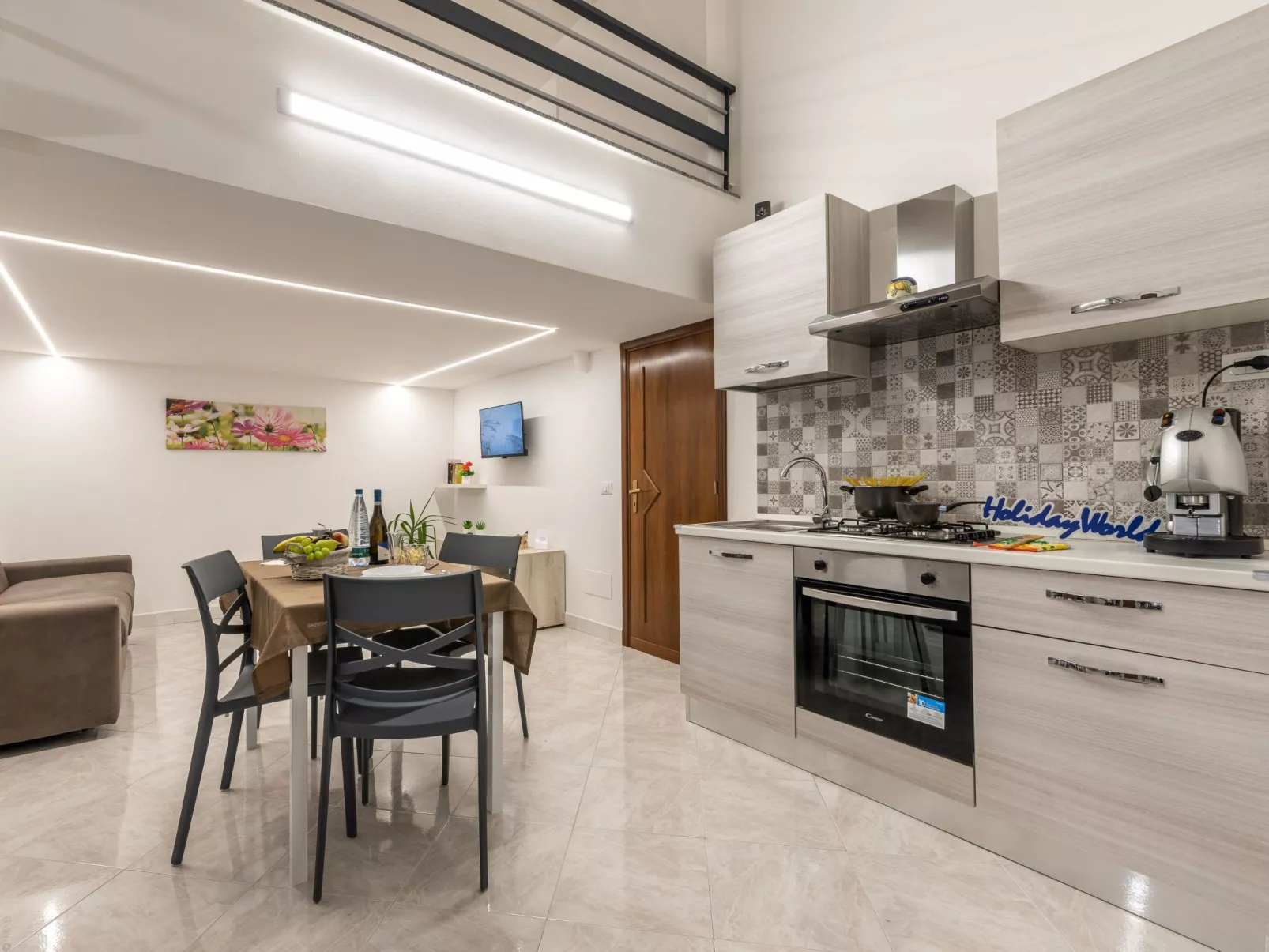 La Casetta di Mari by Holiday World-Binnen