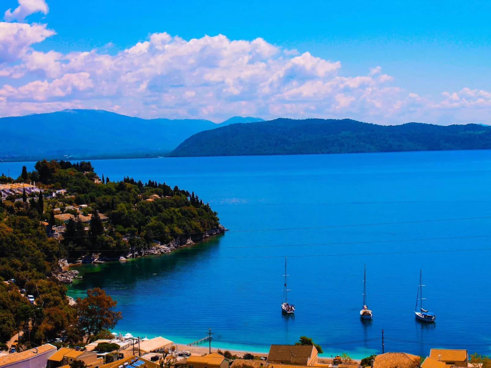 Wunderschöne Villa mit Panoramablick auf das Meer-Buiten