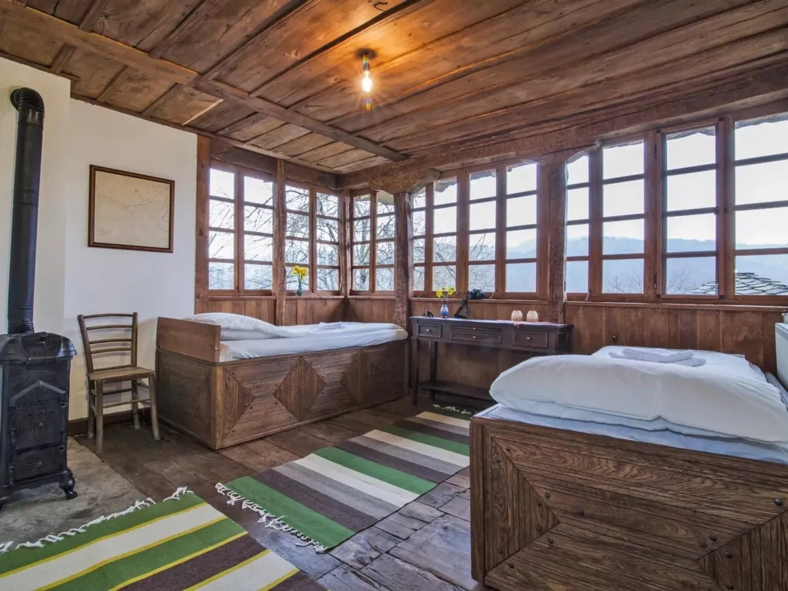 Authentisches Haus mit Bergblick - Karashka-Image-tags.info