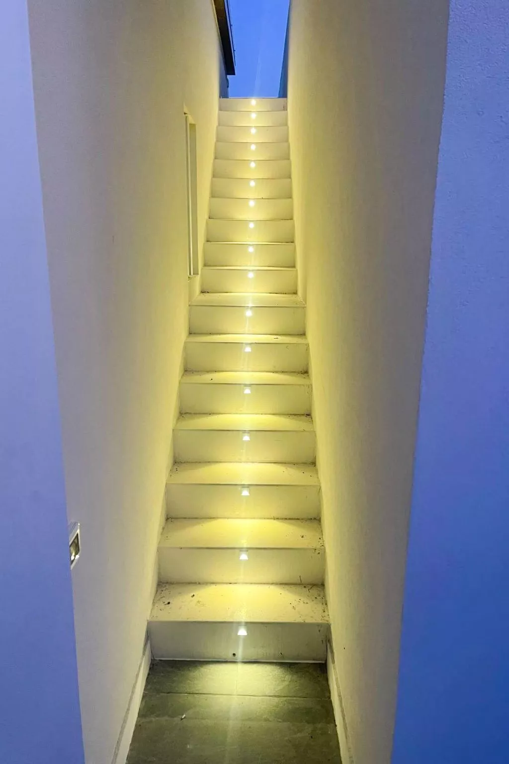 Elegante Villa am Strand, Jacuzzi und Garten-Buiten