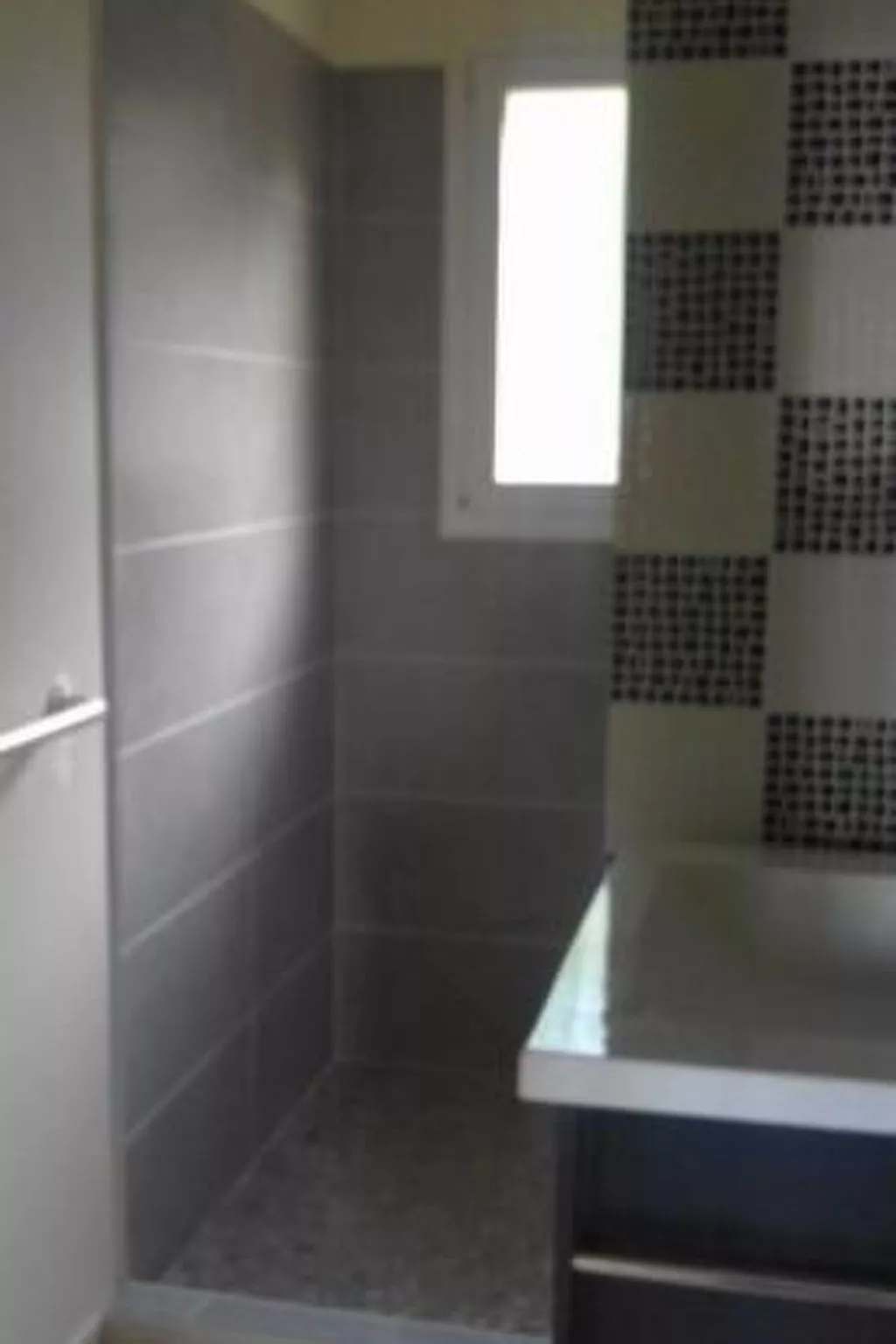 Freistehendes Haus mit großer Terrasse und Panoramablick auf die Landschaft-Binnen