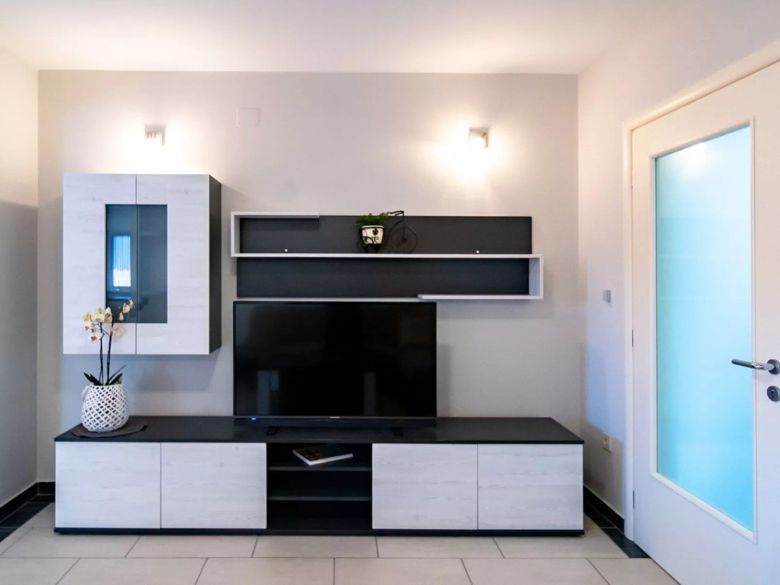 Appartement mit Blick auf das Wasser-Binnen