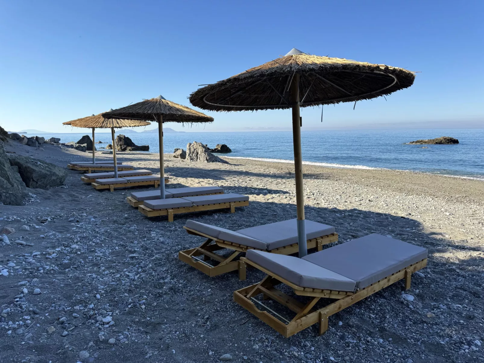 Am Strand "Anatolika cottage"-Binnen