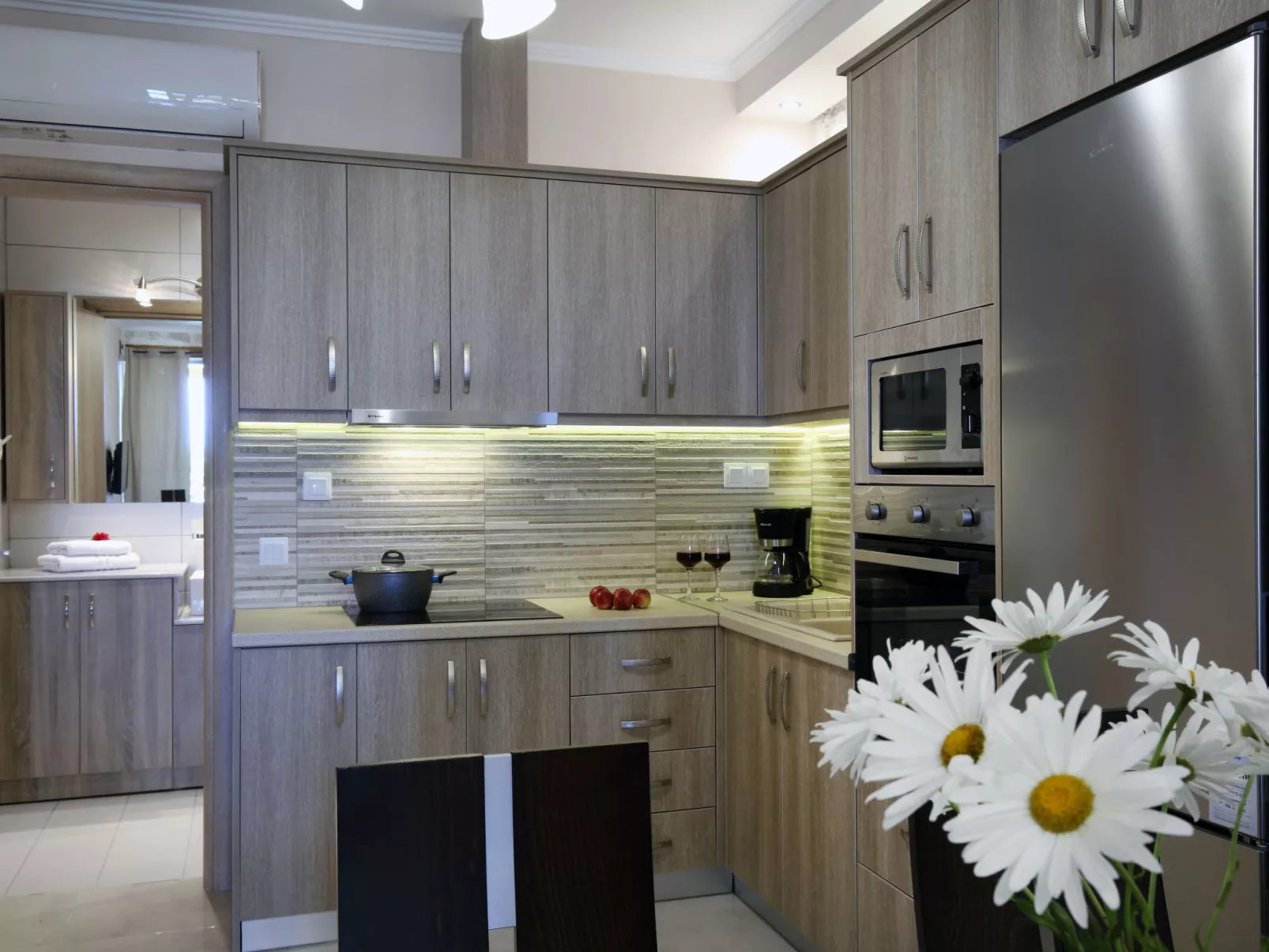 Villa Hrw mit privatem Pool-Binnen