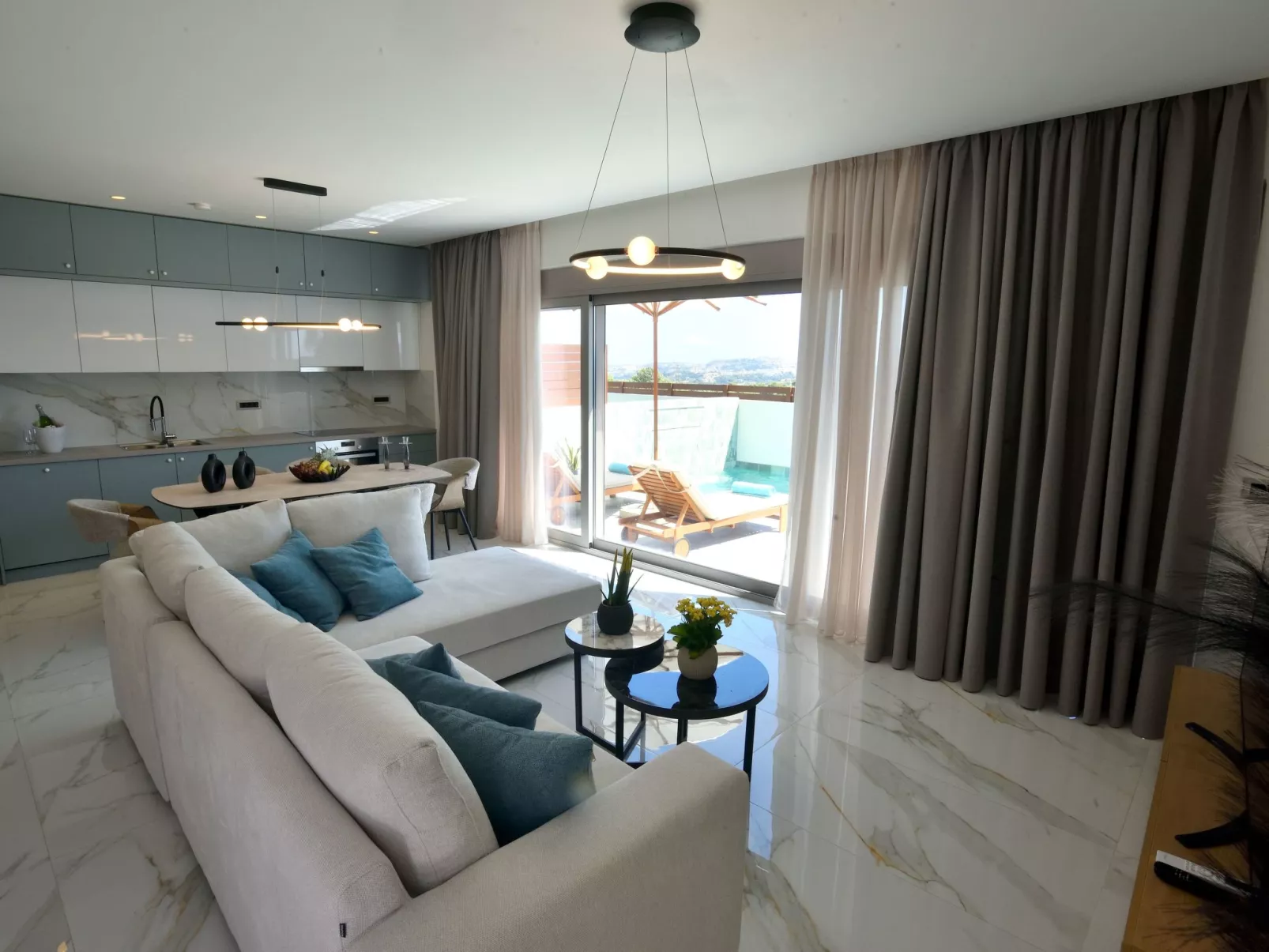 "Villa 101 X Rhodos"-Binnen