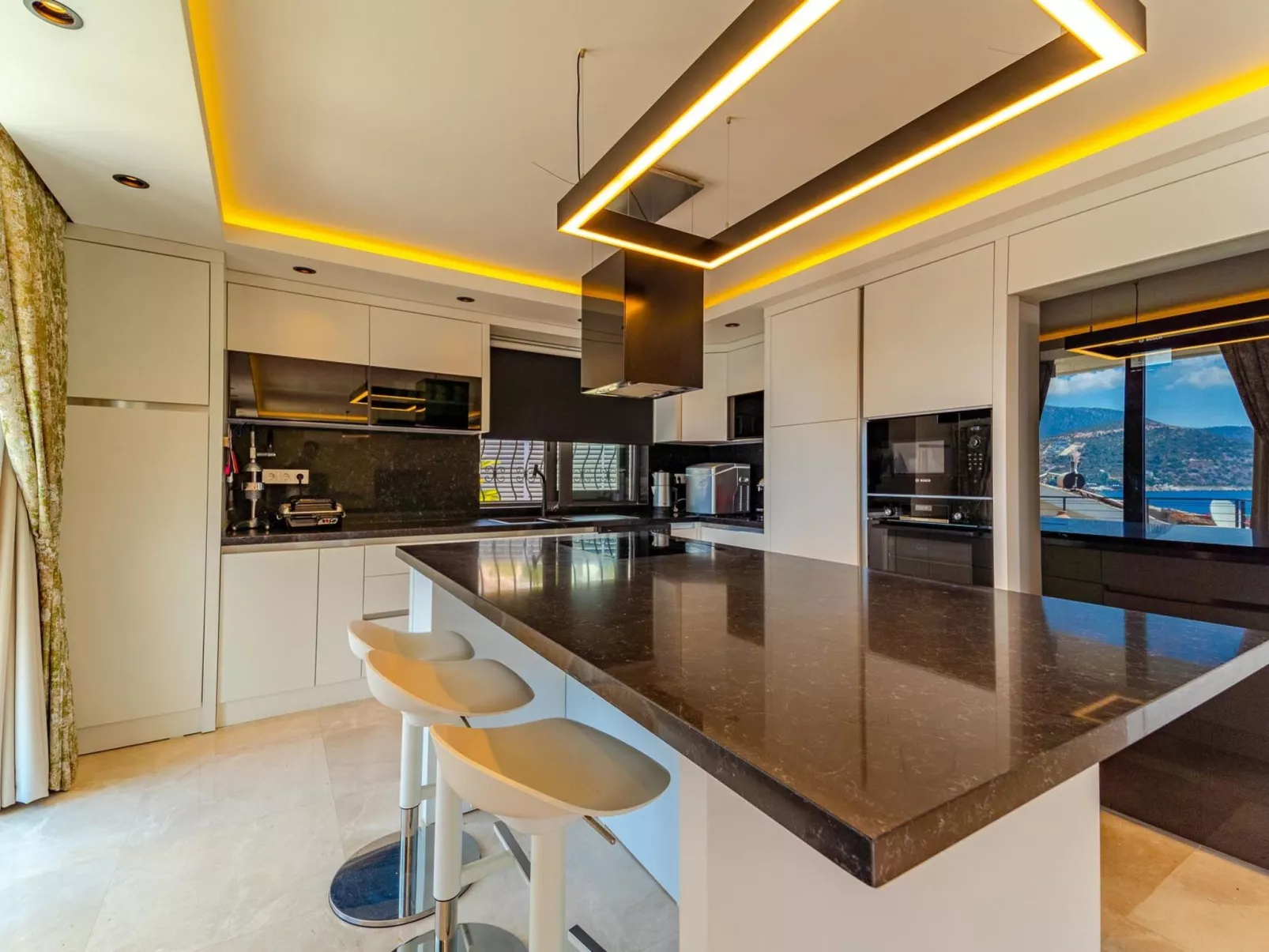 Villa Mavi Deniz-Binnen