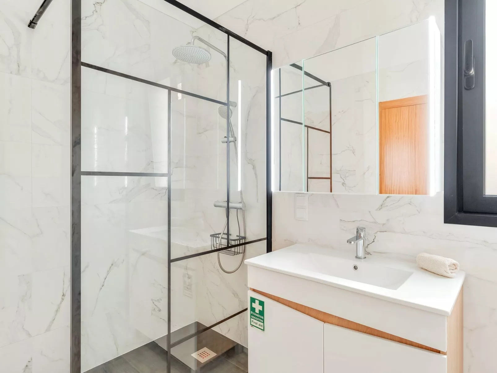 "Träume auf der Insel III"-Image-tags.info