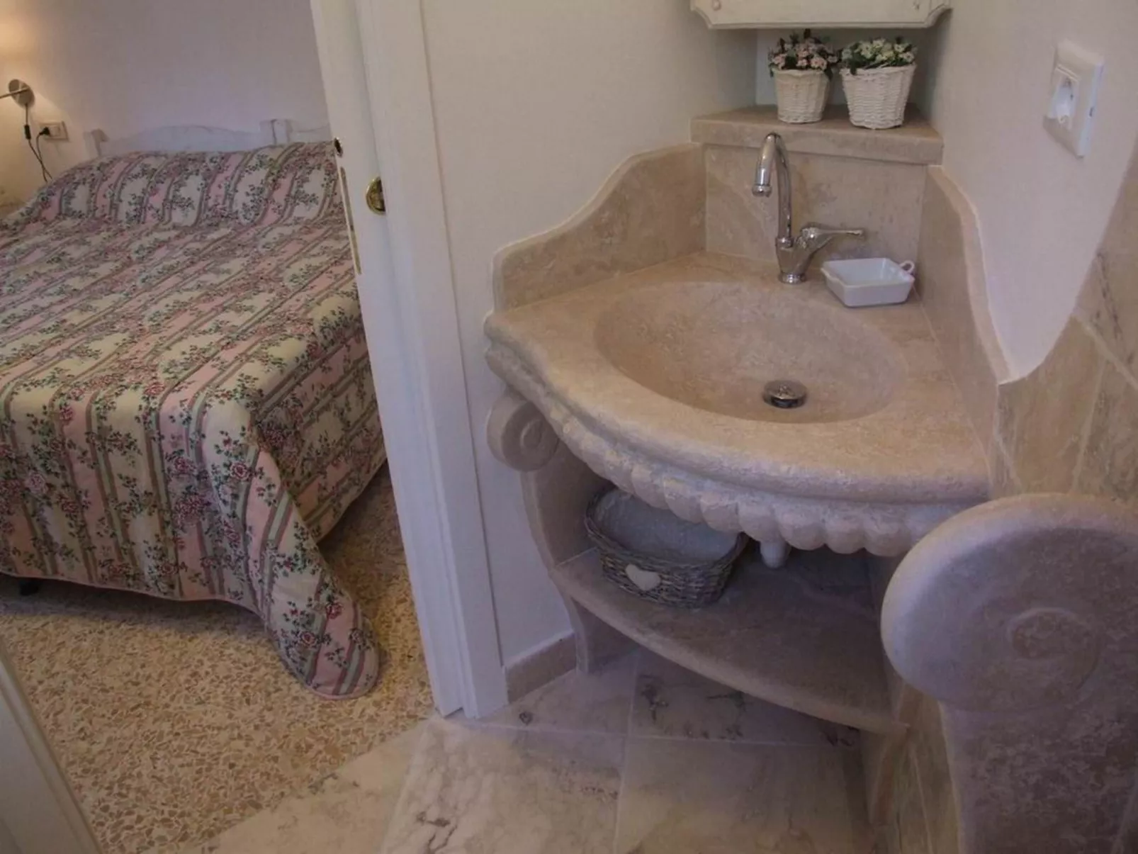 'Azalea' mit Terrasse-Binnen