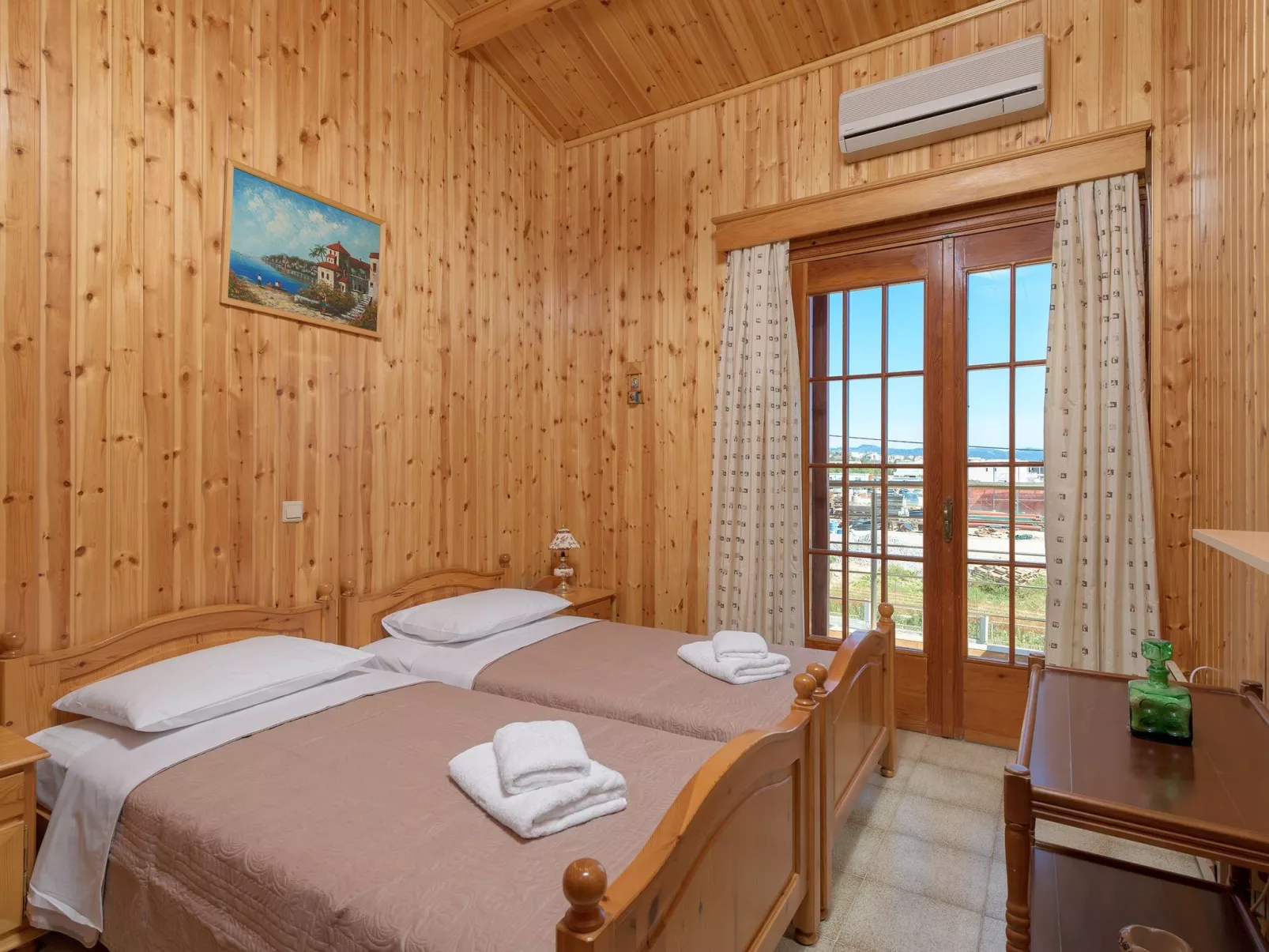 Villa Valasia-Image-tags.info