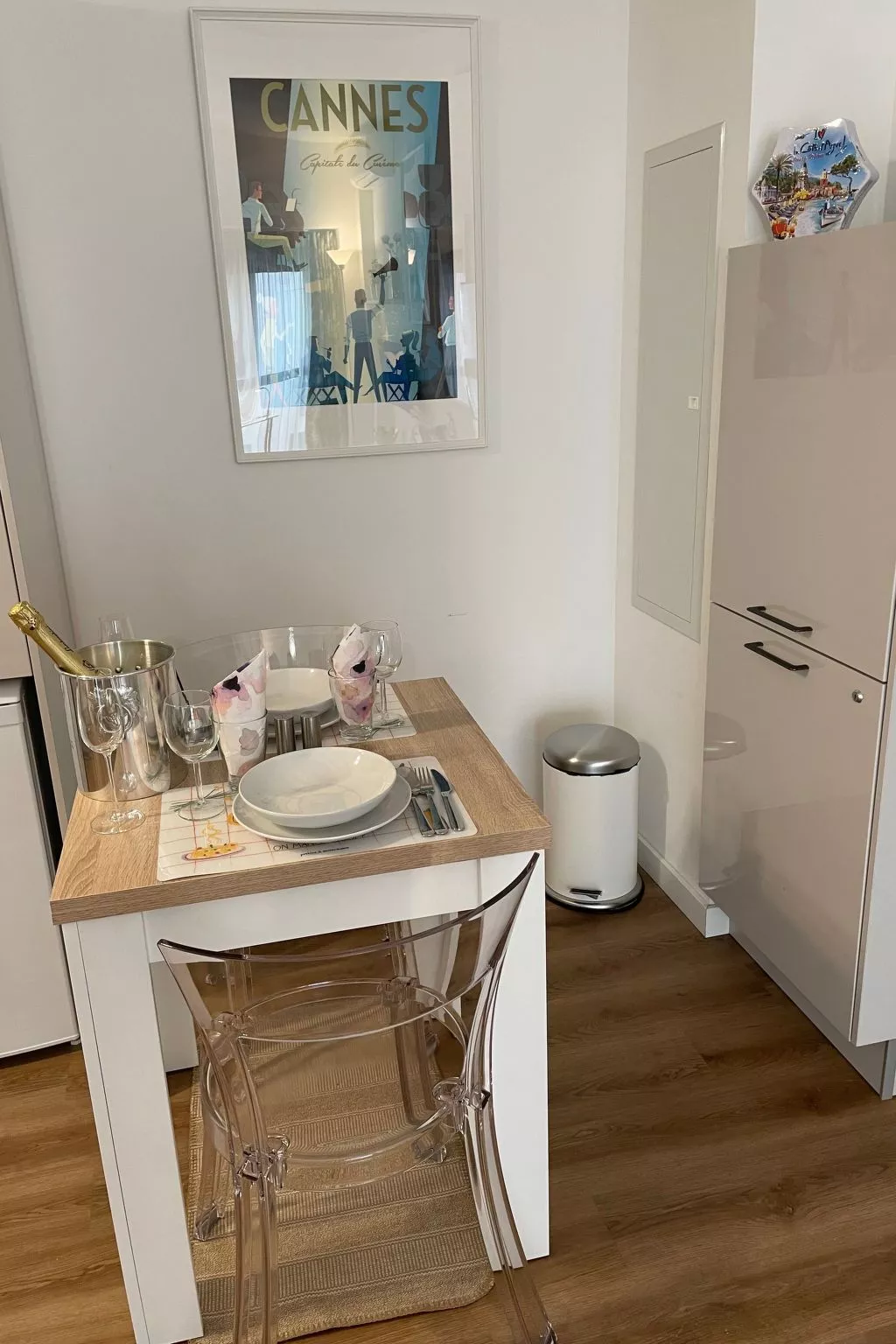 Palais Lucie Aurélie-Binnen