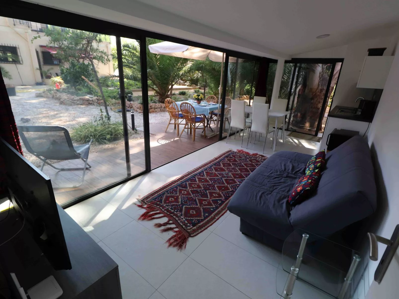 Mascotte Gartenhaus-Binnen