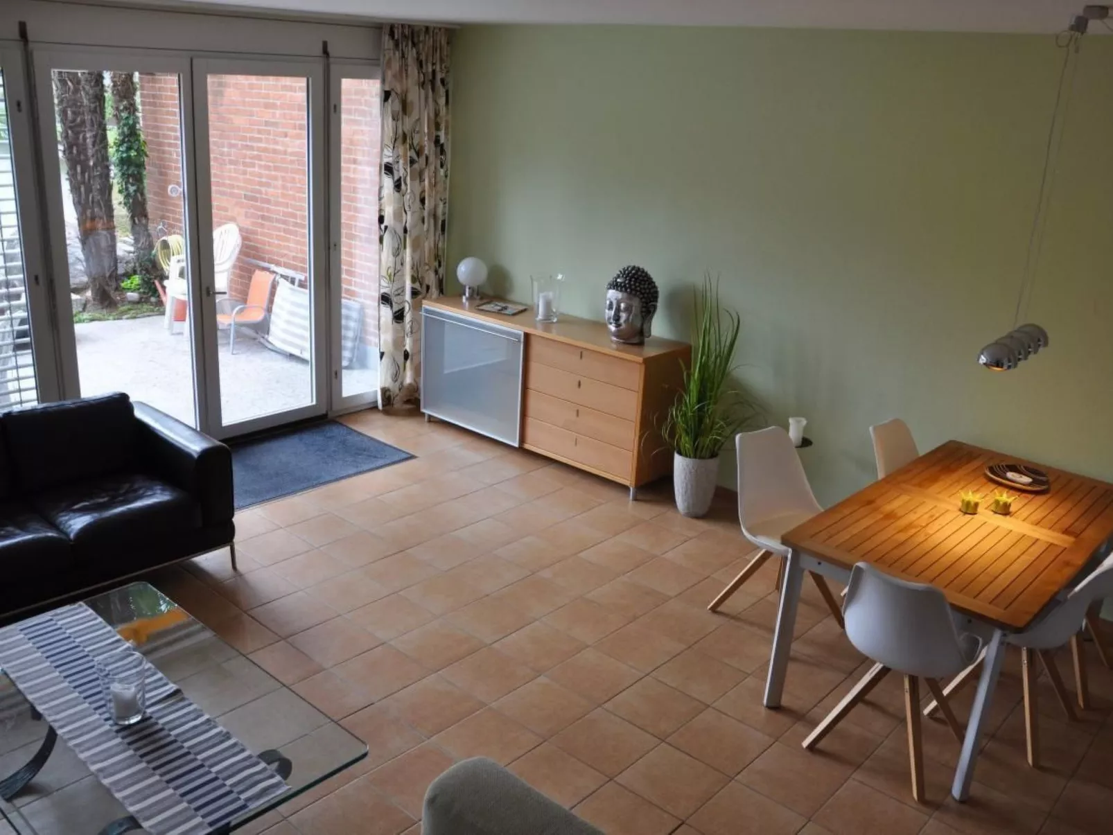 Navengana 4 mit Pool-Image-tags.info