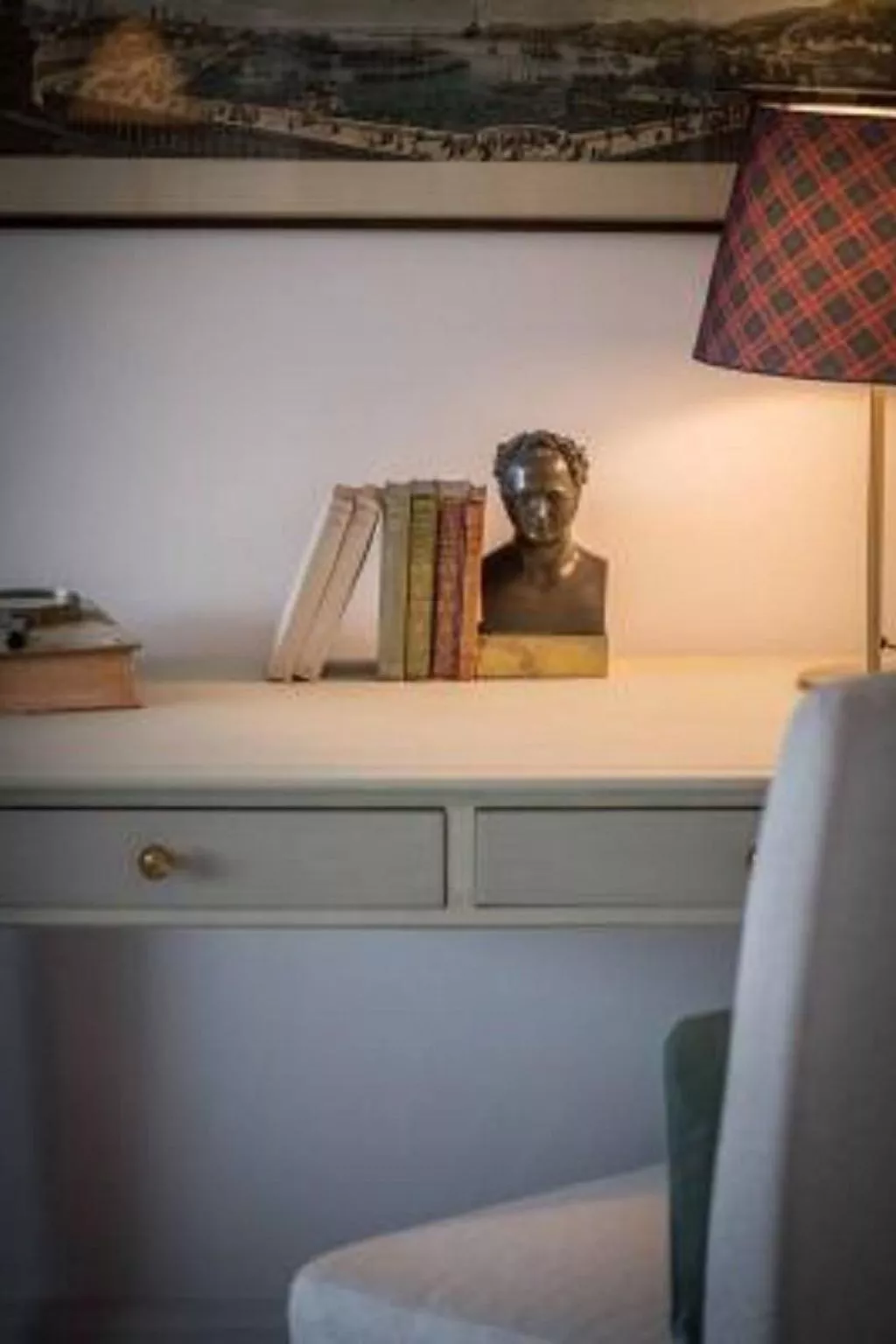 Elegante Penthouse-Wohnung mit Seeblick-Binnen