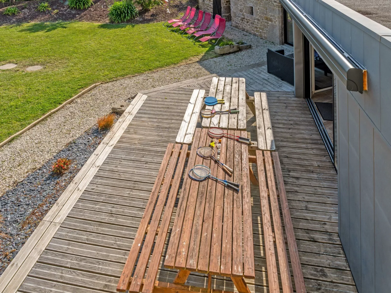 Landgut "Villa Léànie" mit Innenpool-Buiten