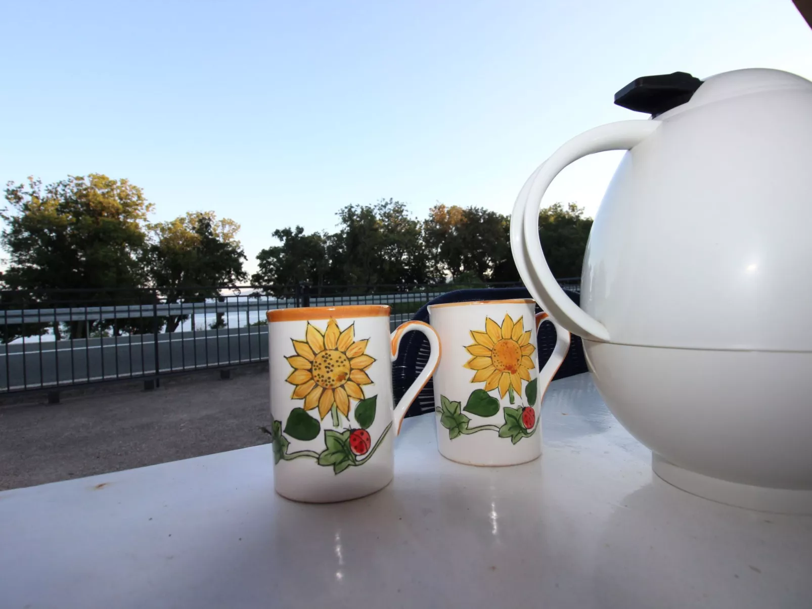 Am schönen Kieselstrand.-Image-tags.info