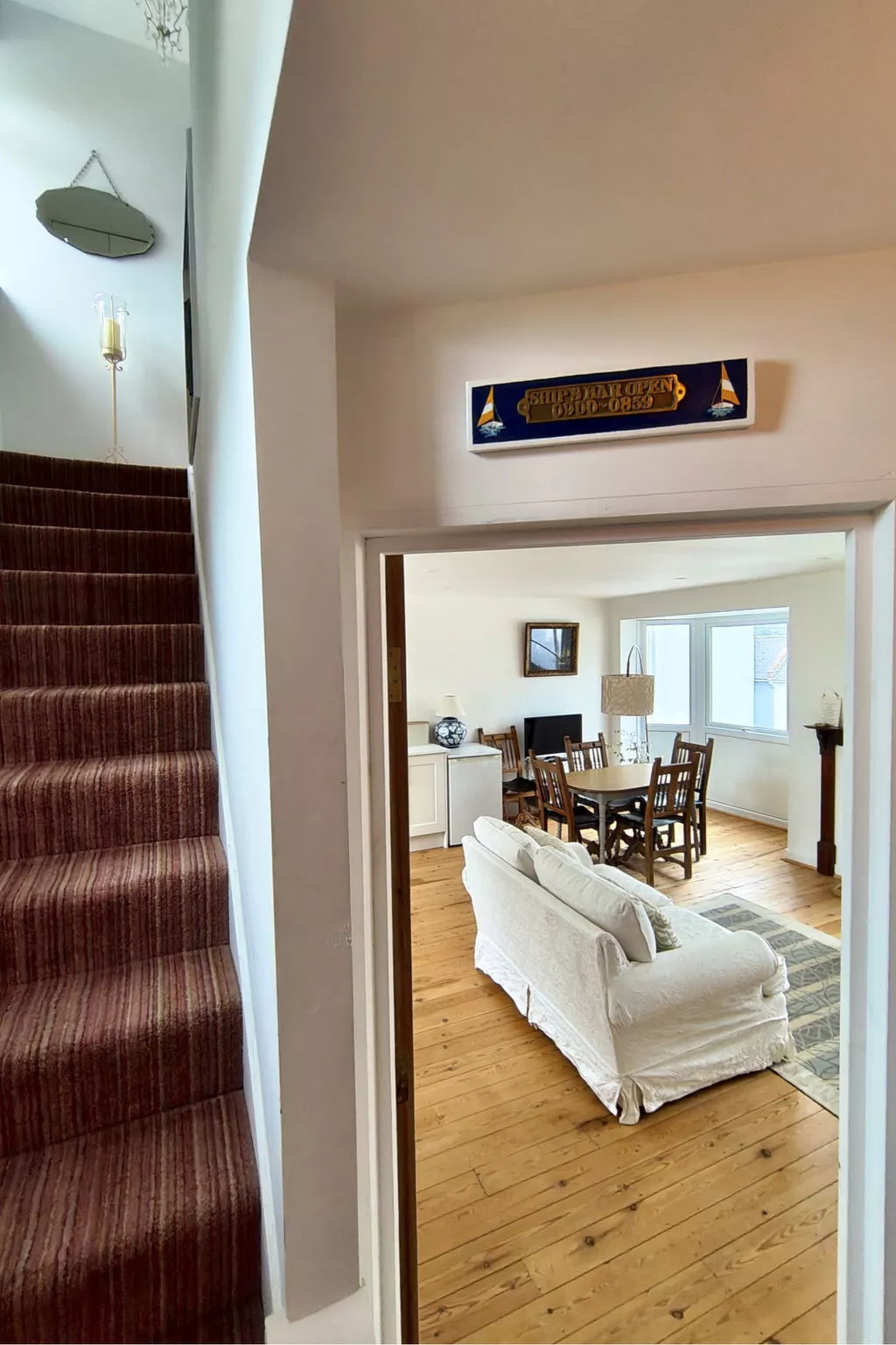 Gemütliches Familienhaus am Meer-Binnen