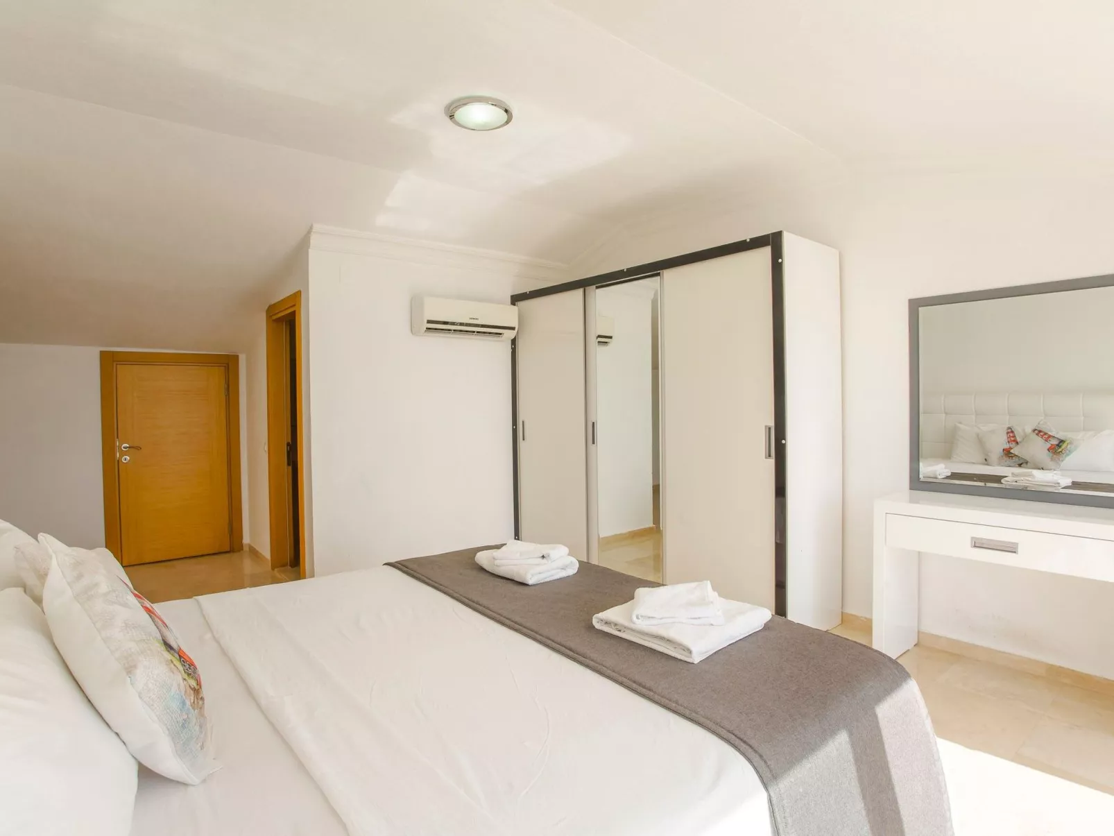 Villa für 10 P mit unglaublichem Ausblick-Binnen