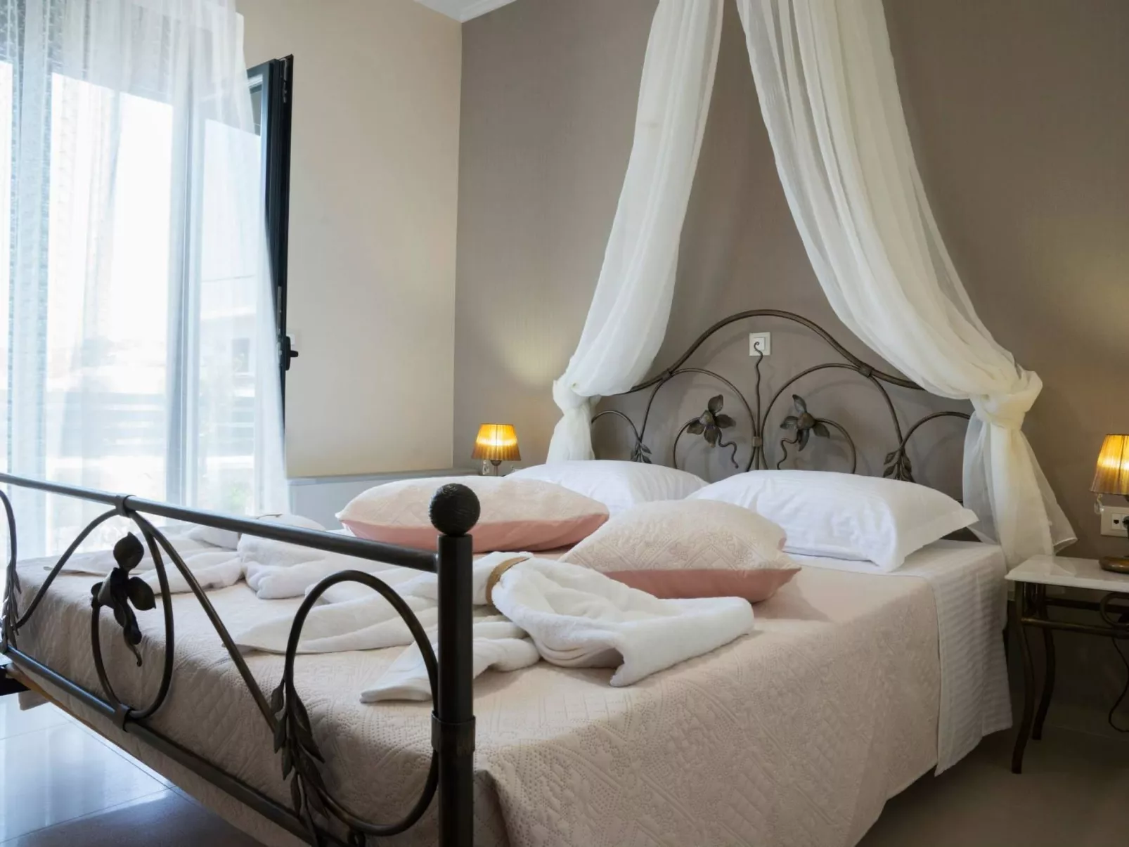 Villa am Strand mit Pool, Sauna und Barbecue-Binnen