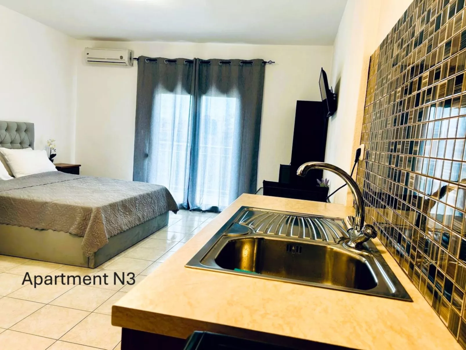 In Skiathos-Image-tags.info