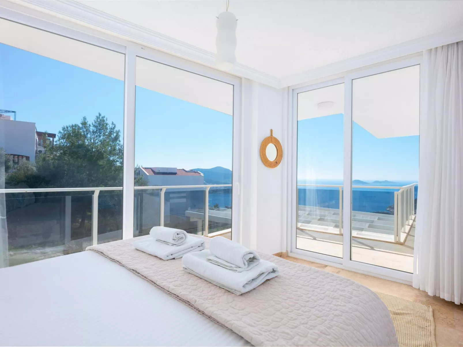 Luxuriöse Villa mit Meerblick in Kalkan Kalamar-Image-tags.info