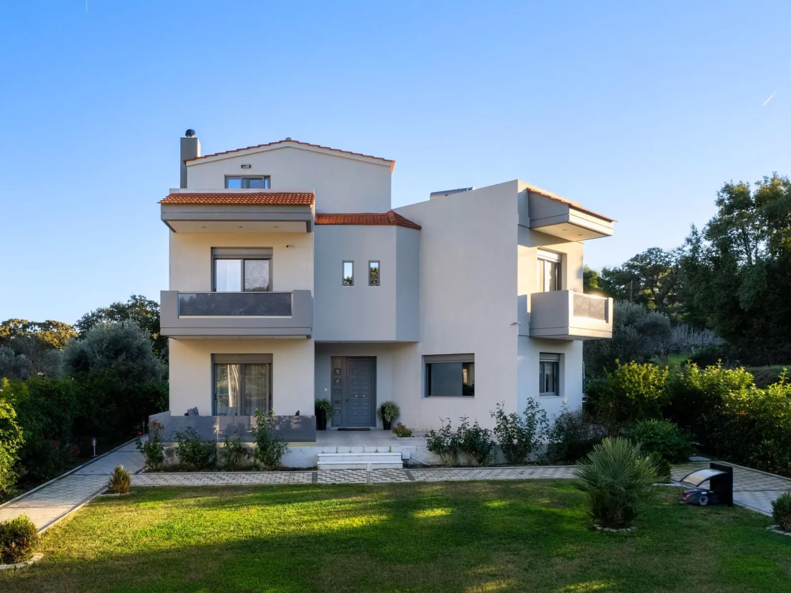 Versteckte Villa-Buiten