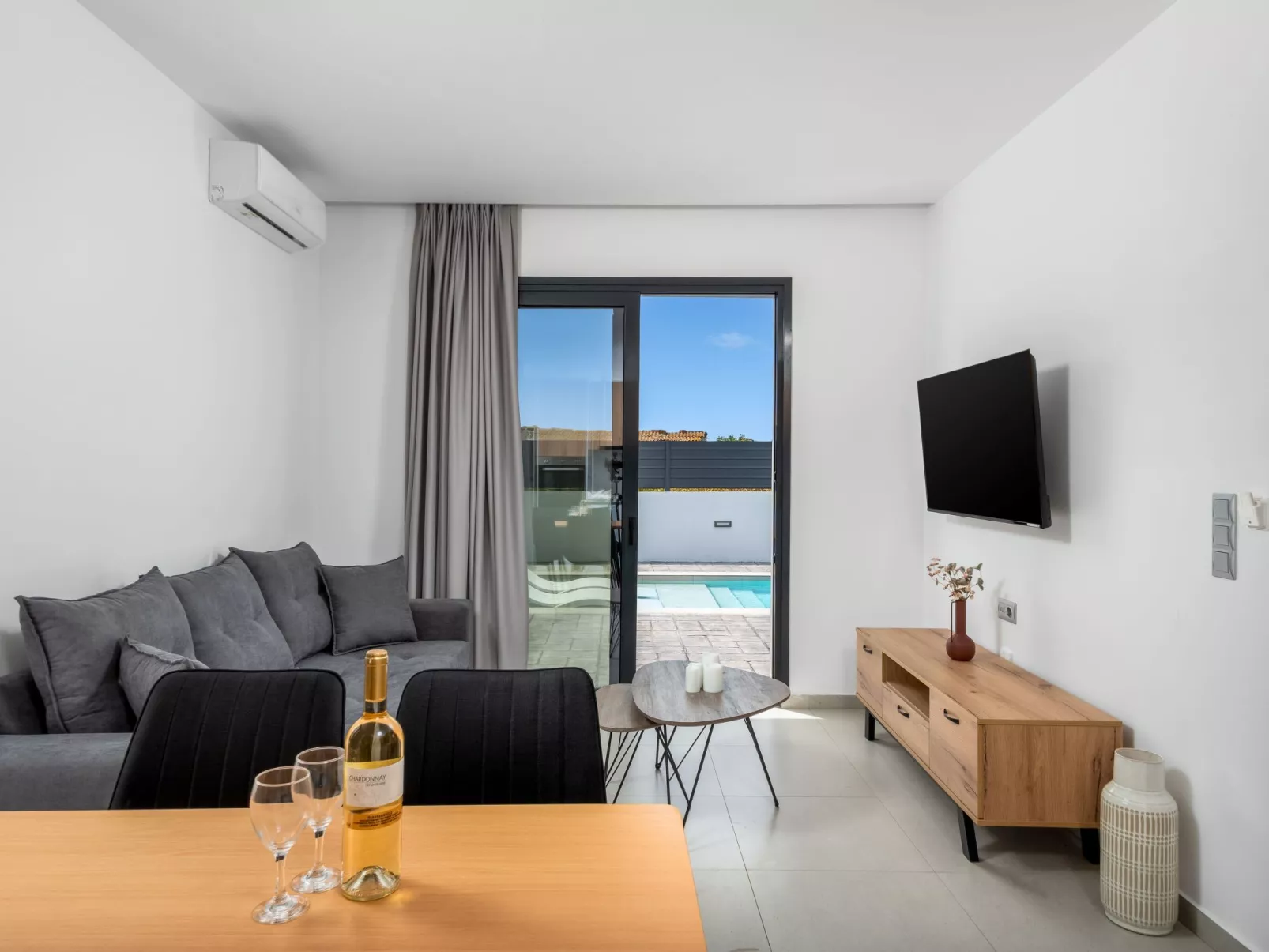 "Salty Luxury Villa 6" - Binnen