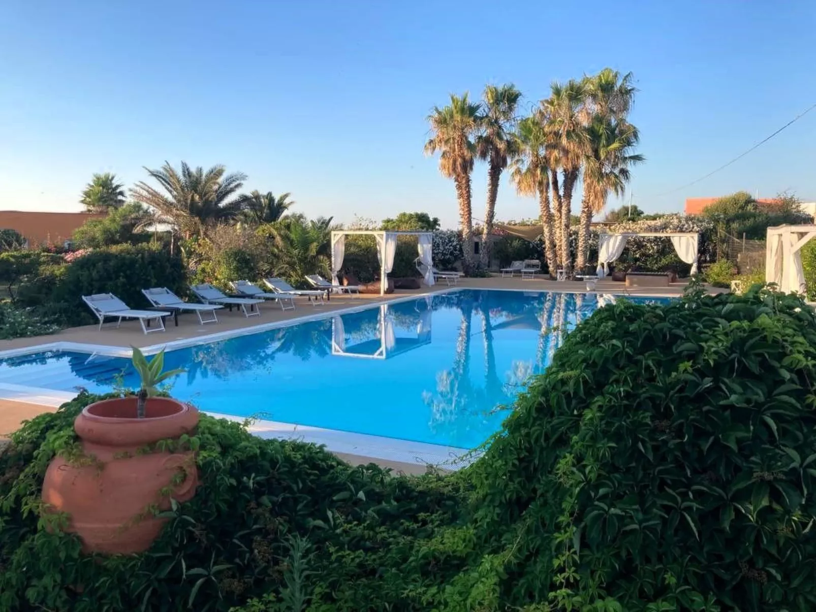 Exotic Suite in Pantelleria-Image-tags.info