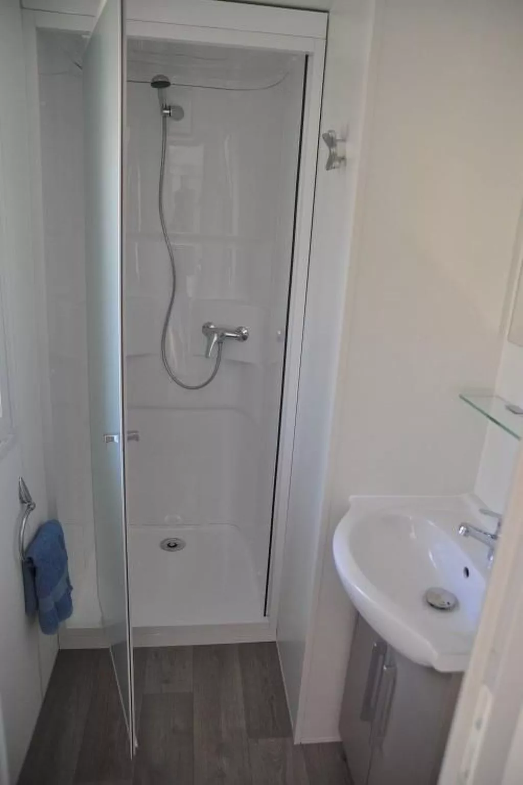 Mobilheim an der Cote d'Azur-Buiten