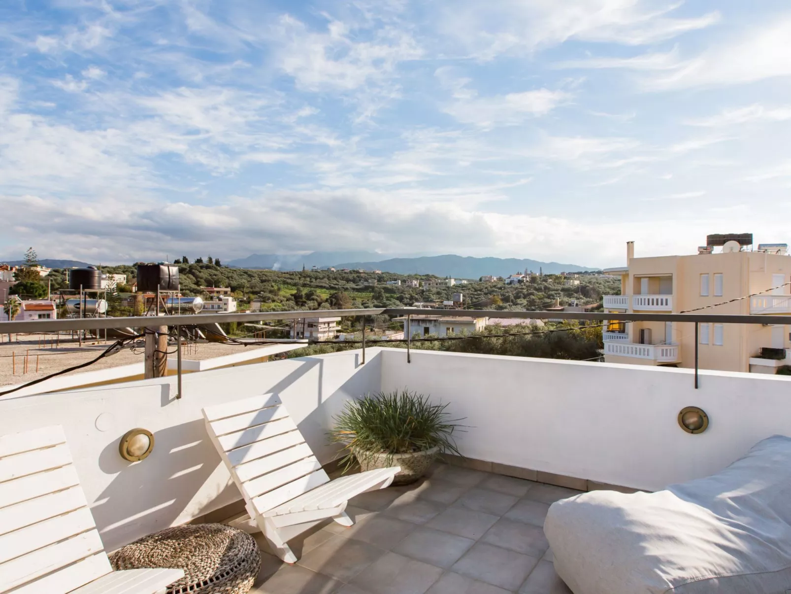 Ferienvilla mit beheiztem Pool und schöner Aussicht-Image-tags.info