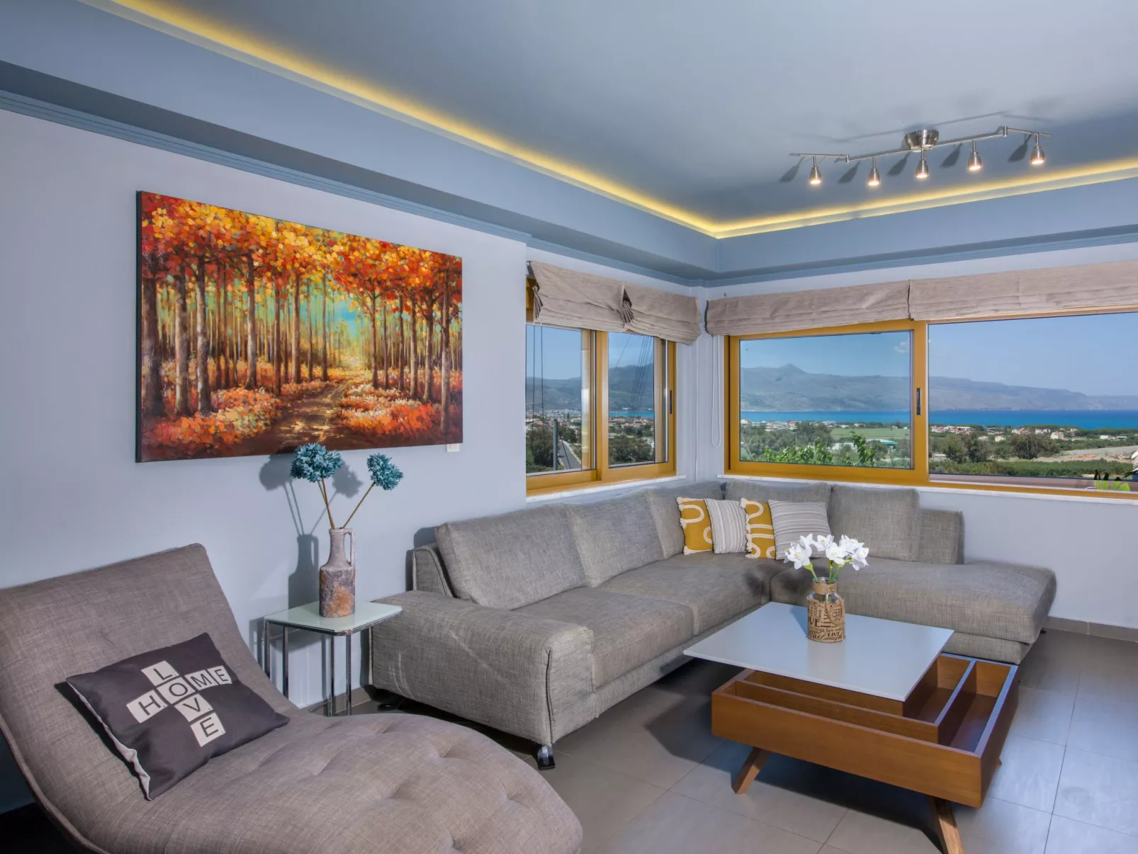 Ferienvilla mit Garten, Grill und Terrasse-Binnen