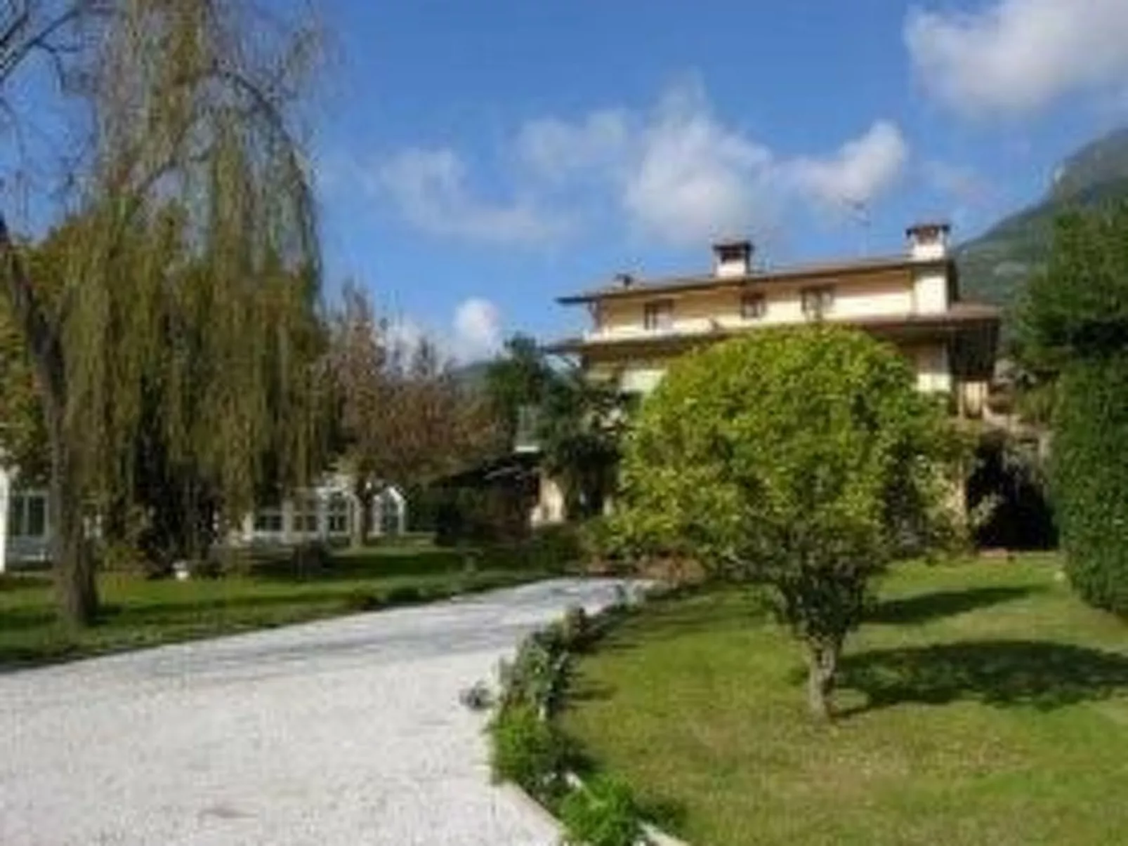 Villa mit privatem überdachbarem Pool