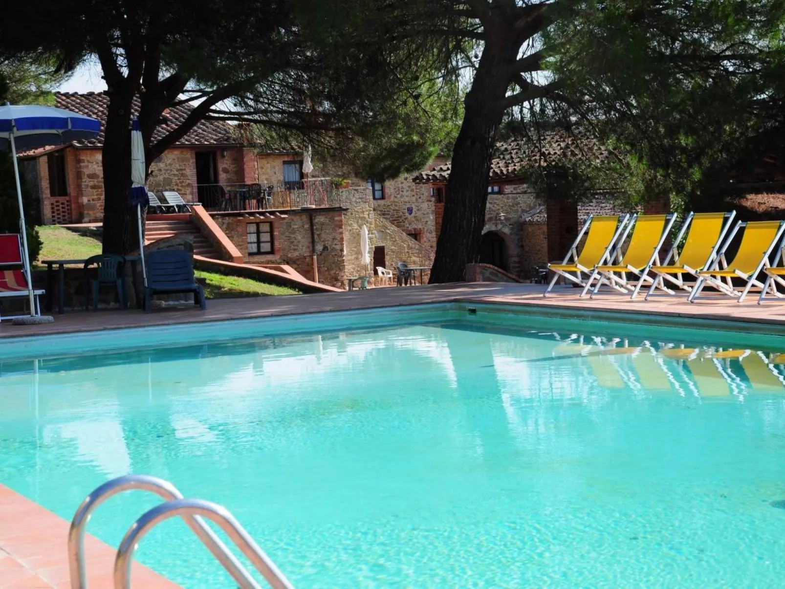 Schloss Selvole B3-Image-tags.info