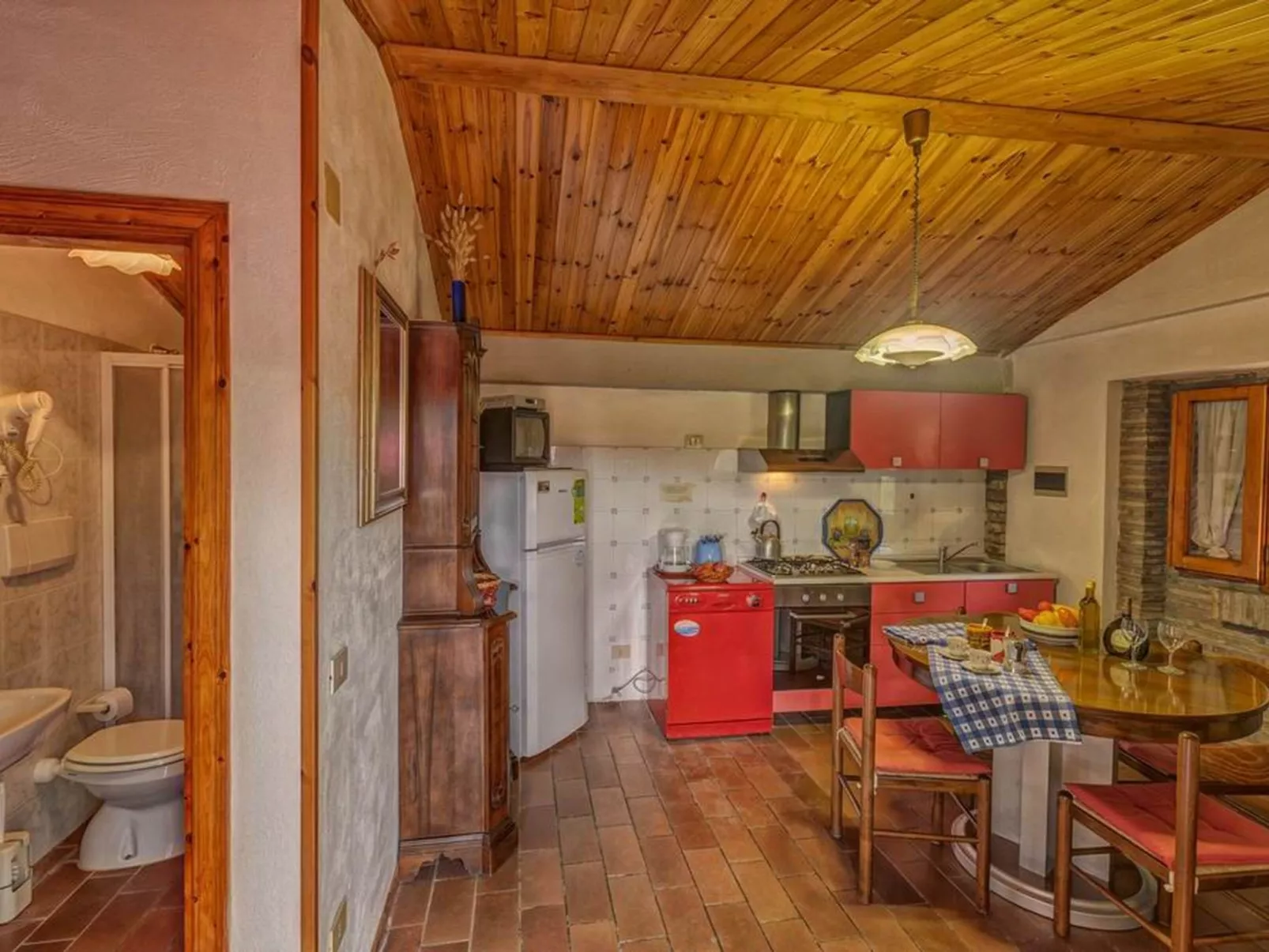 Dante Leccino' Wohnung mit Gemeinschaftspool-Image-tags.info