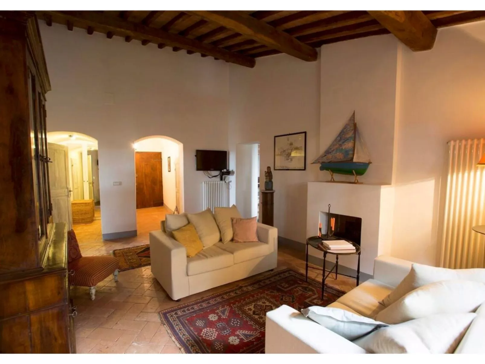 Hochwertige Wohnung im Turm-Schlösschen