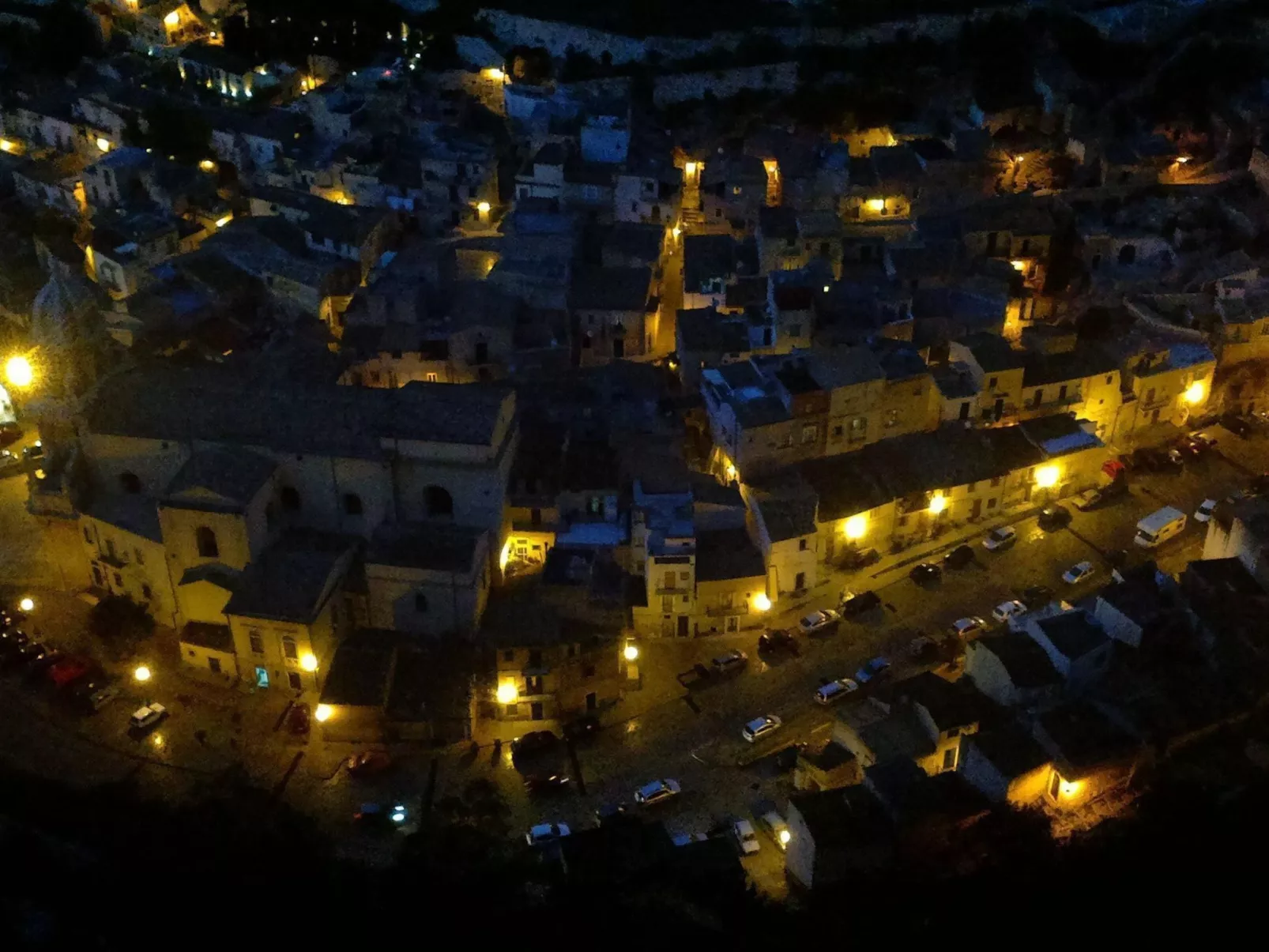 Steinhaus mit Panoramadachterrasse-Binnen