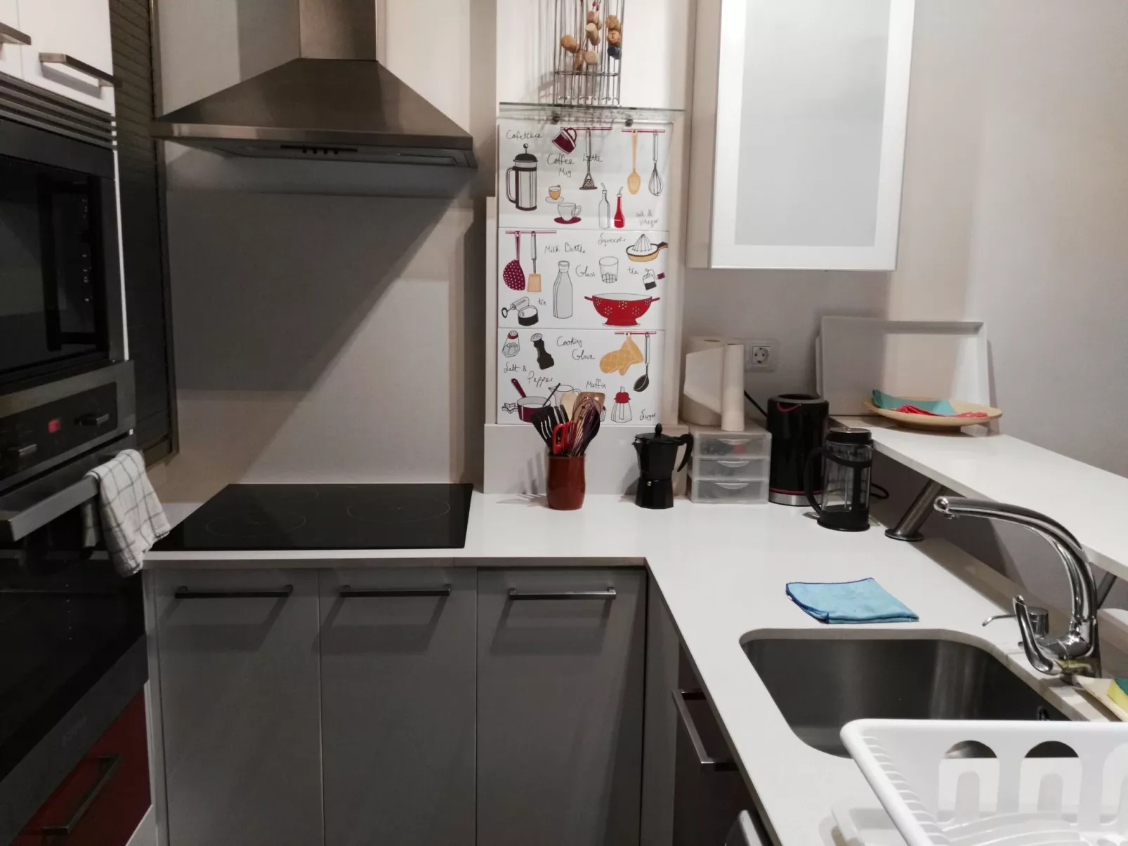 Appartement mit Balkon in einem Komplex mit Gemeinschaftspool am Meer-Binnen