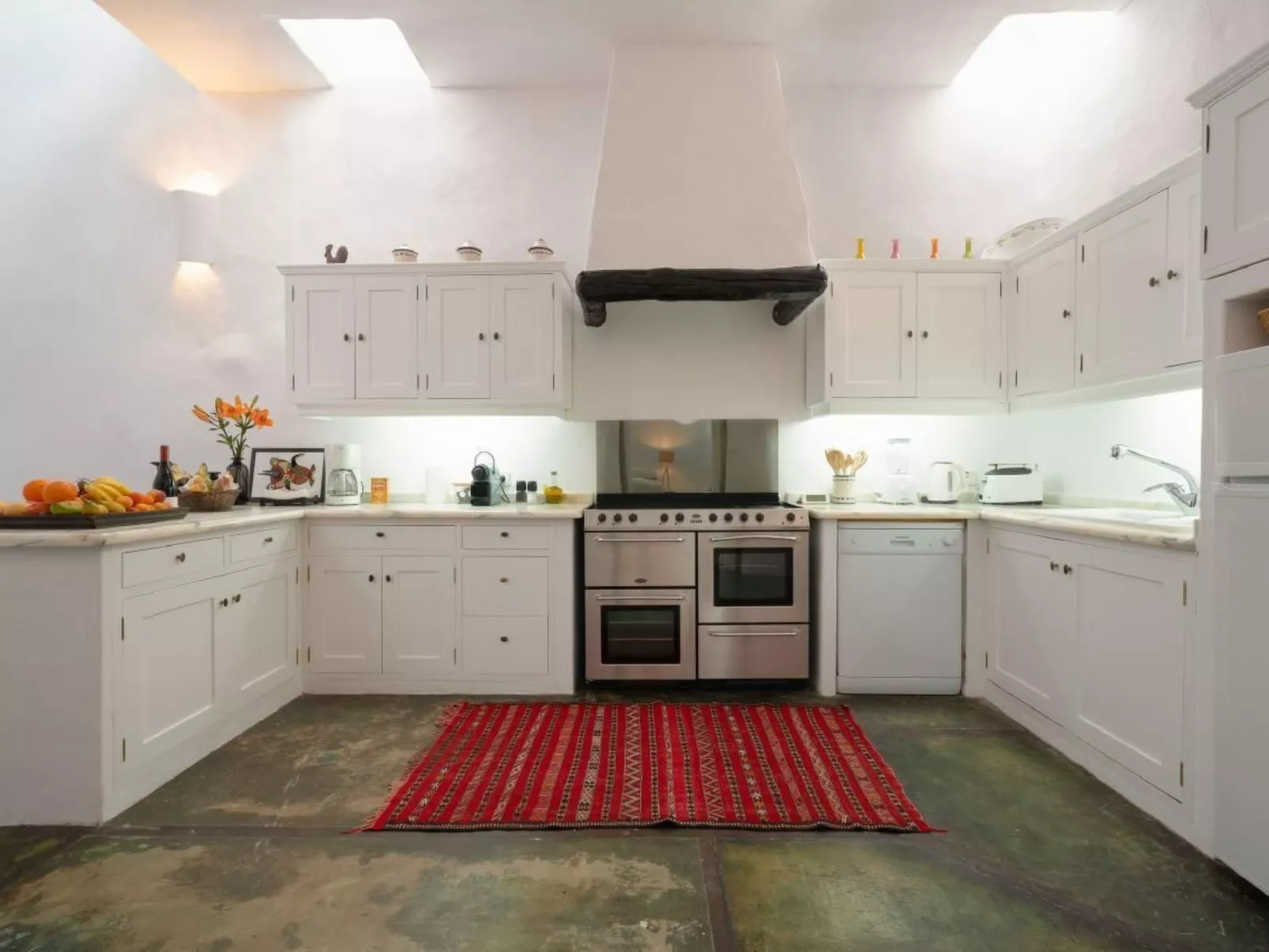 Bauernhaus mit großem Garten und beheiztem Pool-Binnen