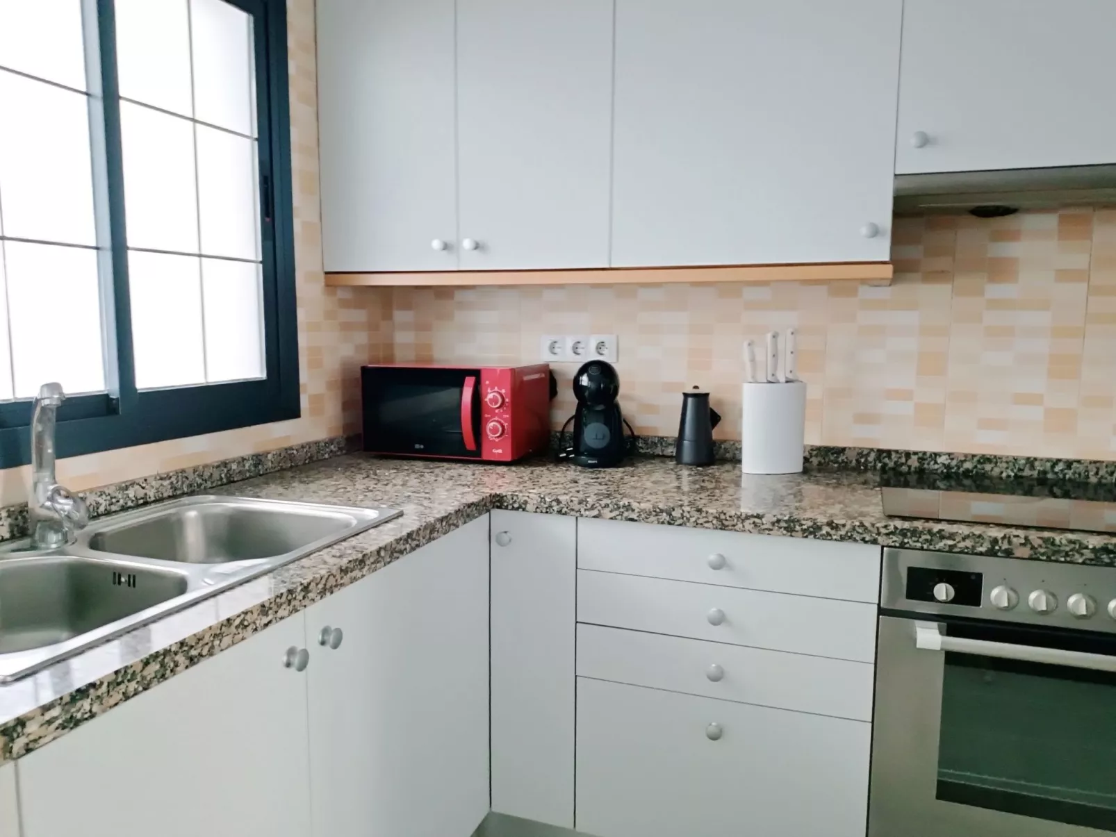 K'laya life beach , 4 schlafzimmer, meerblick-Binnen