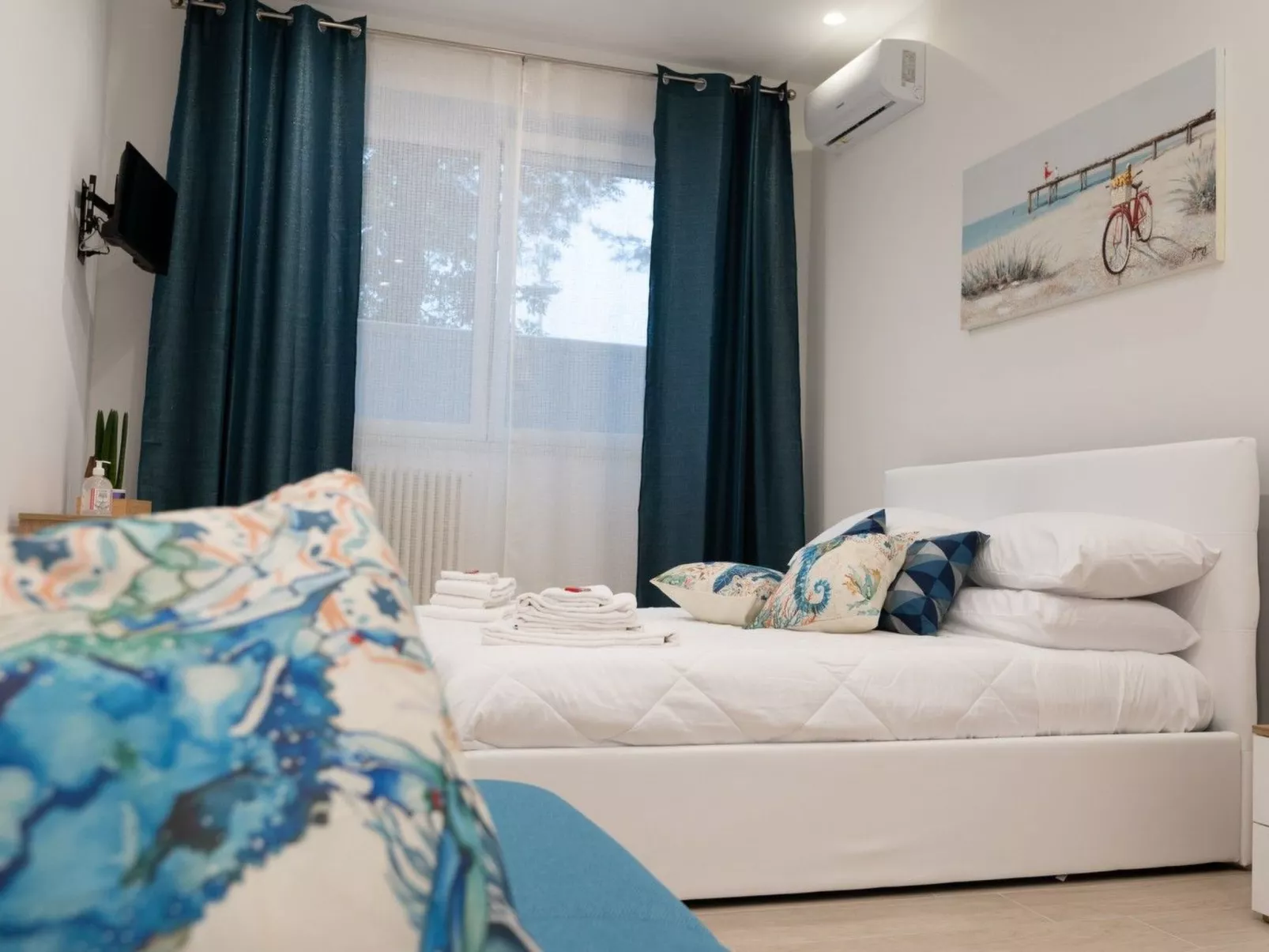 Bei Tante Gina-Image-tags.info