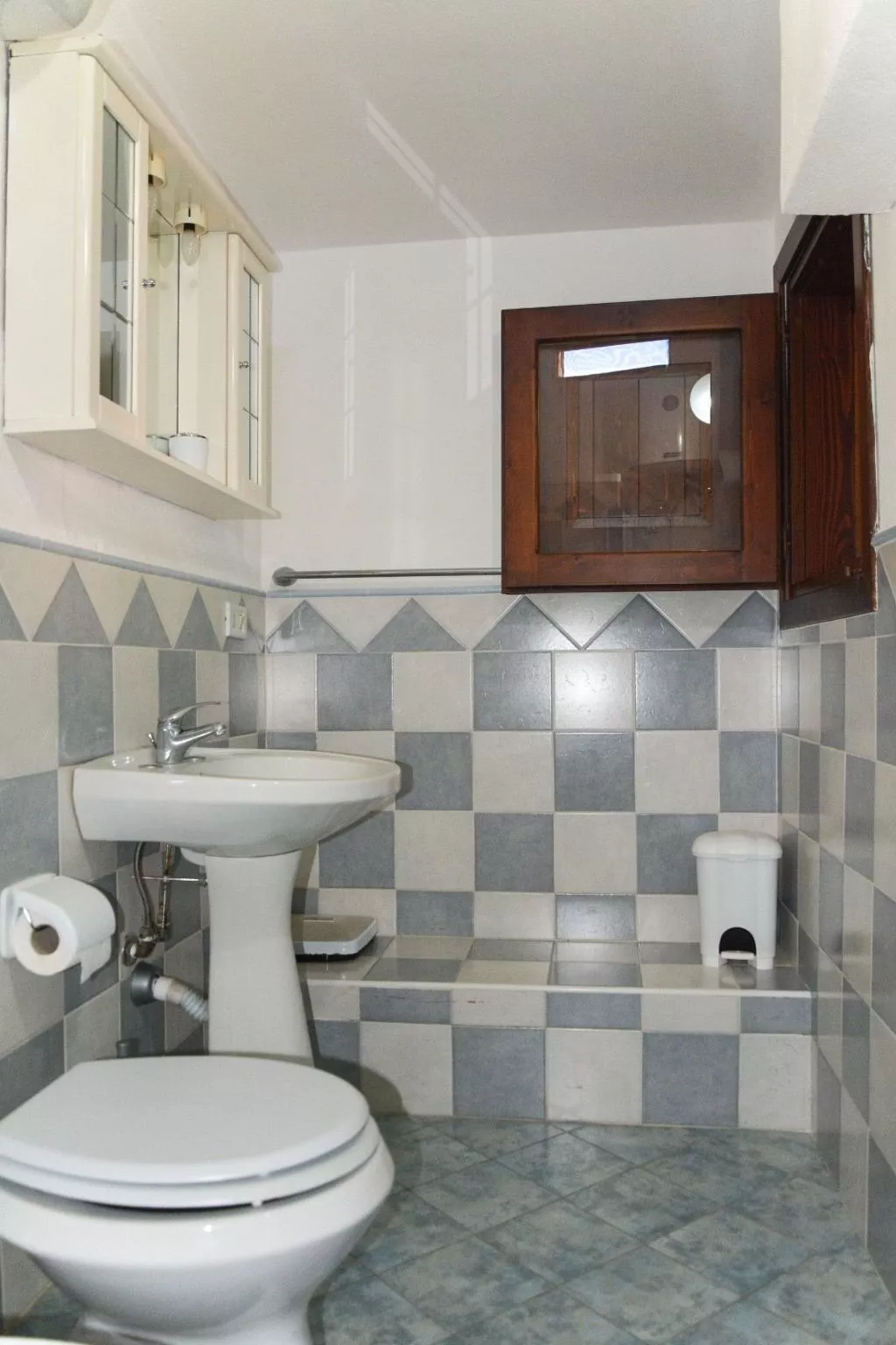 'Apartment' mit Grill-Binnen