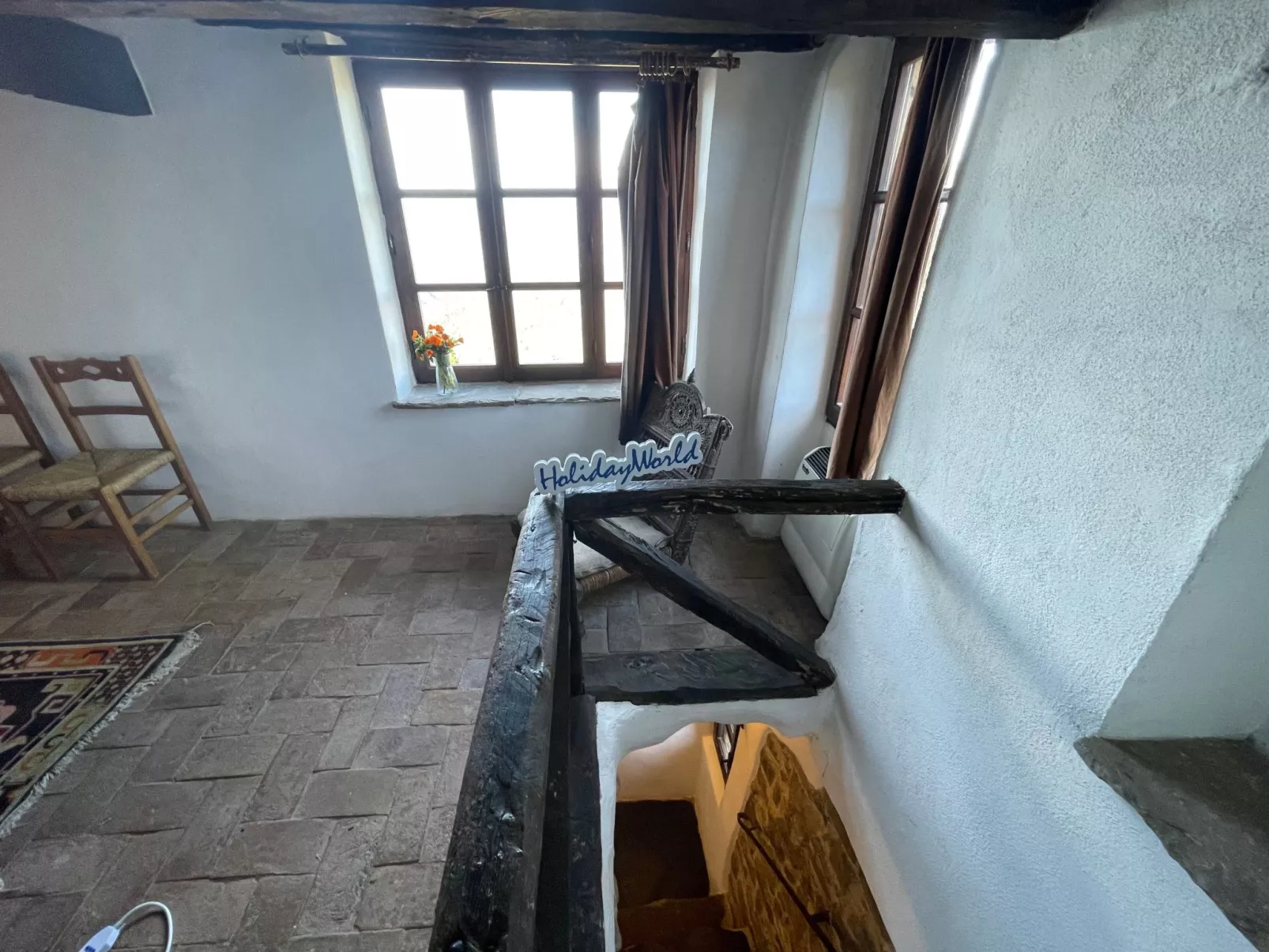 Mountains' View by Holiday World-Binnen