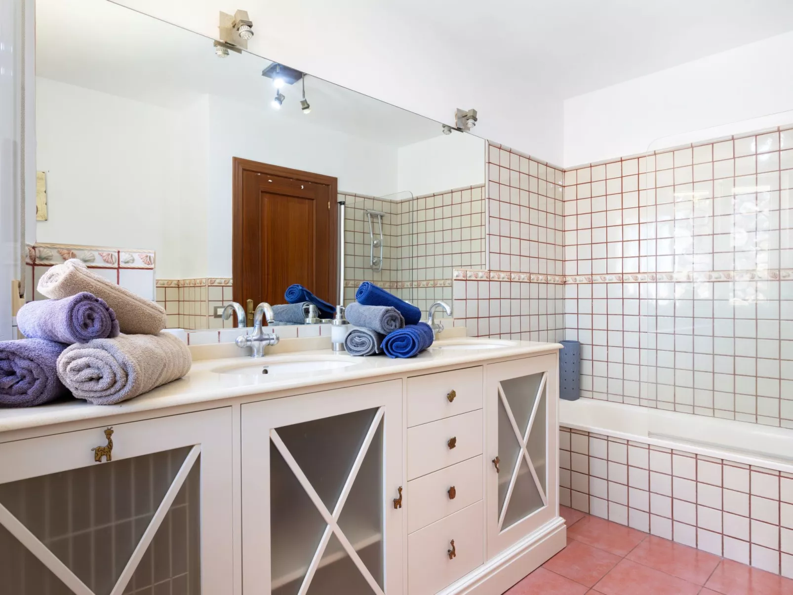 Ferienvilla "Villa Syrah" mit Jacuzzi-Binnen