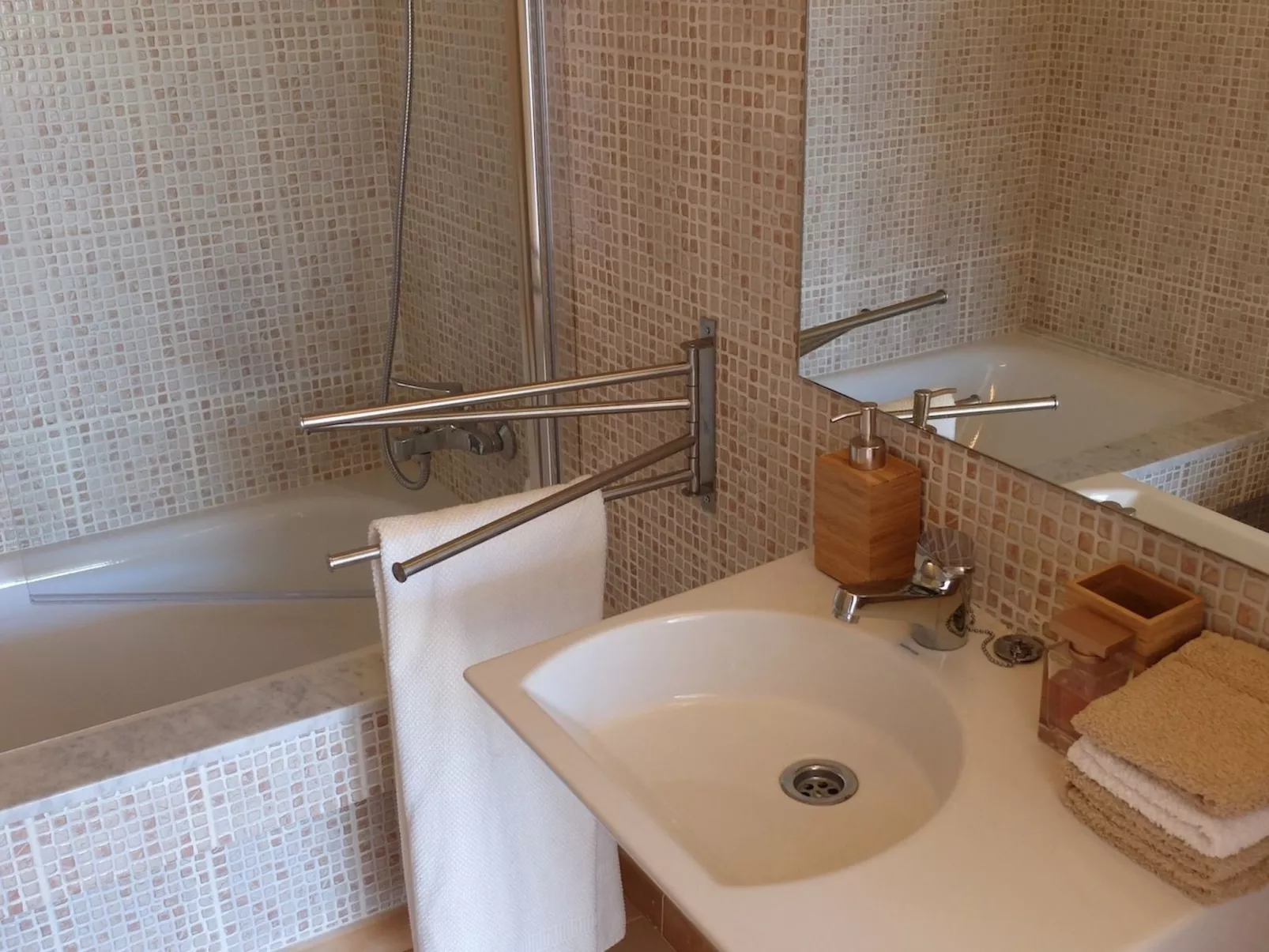 Komfortable geräumige Wohnung mit bester Aussicht 5p max-Binnen