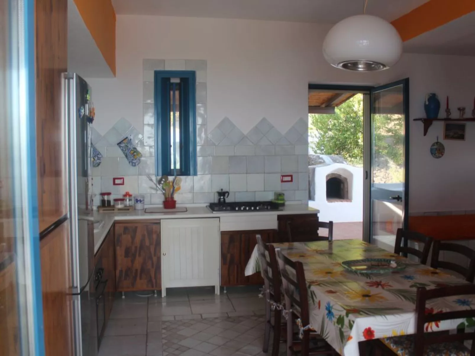 'Villa Lia' mit Wasserblick-Image-tags.info